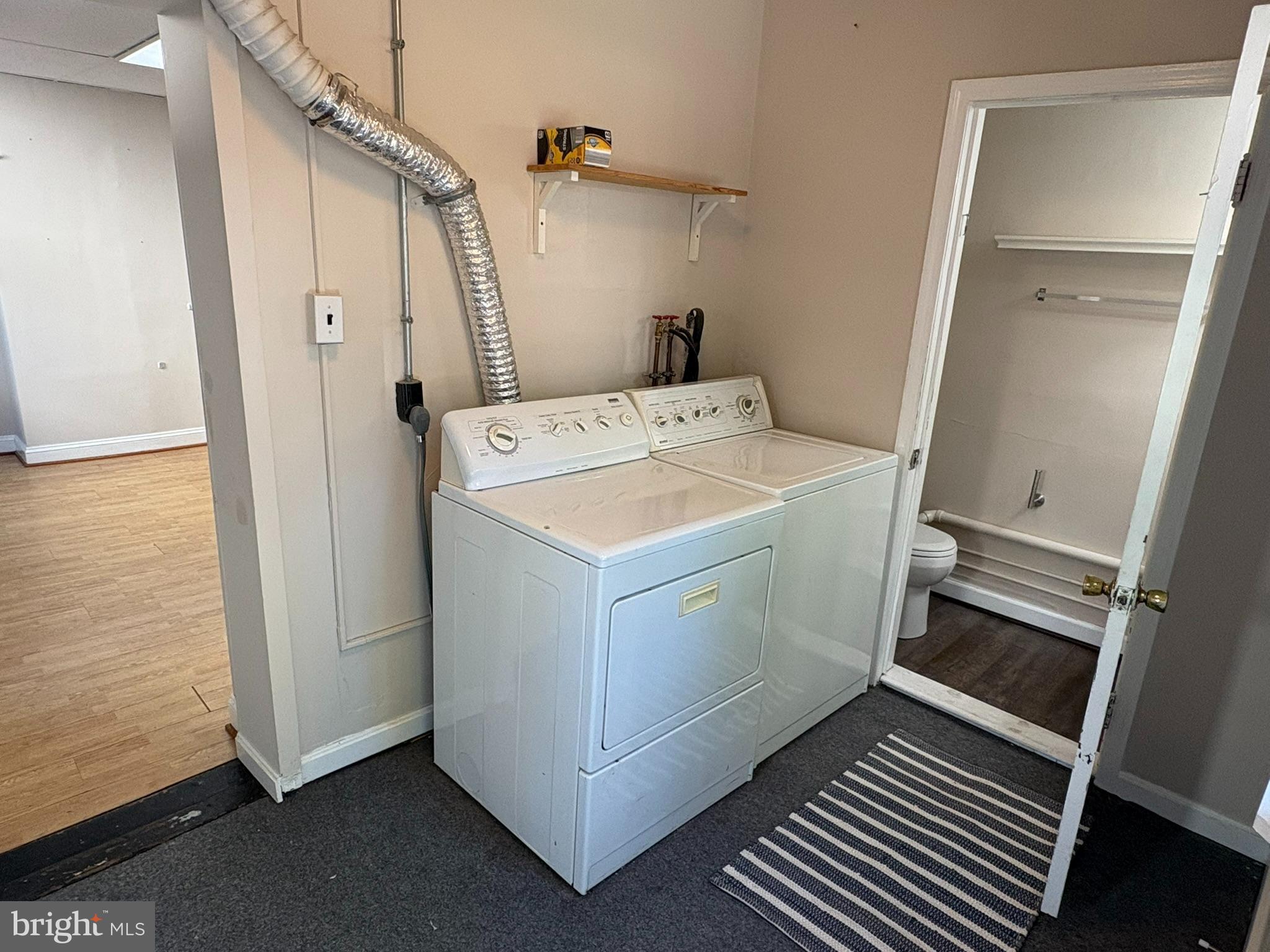 WAVERLY - Residential Lease