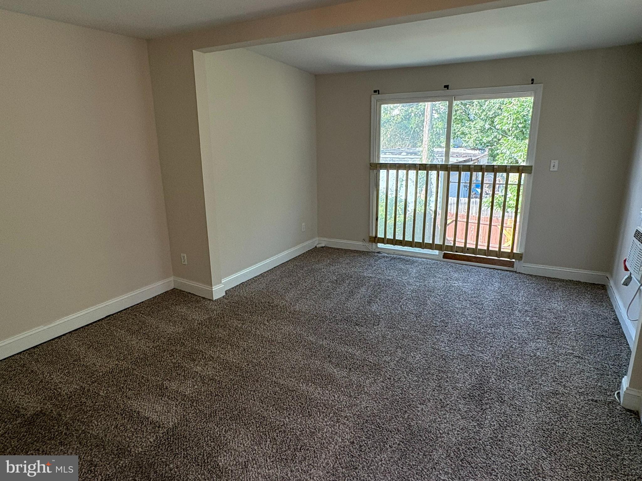 WAVERLY - Residential Lease