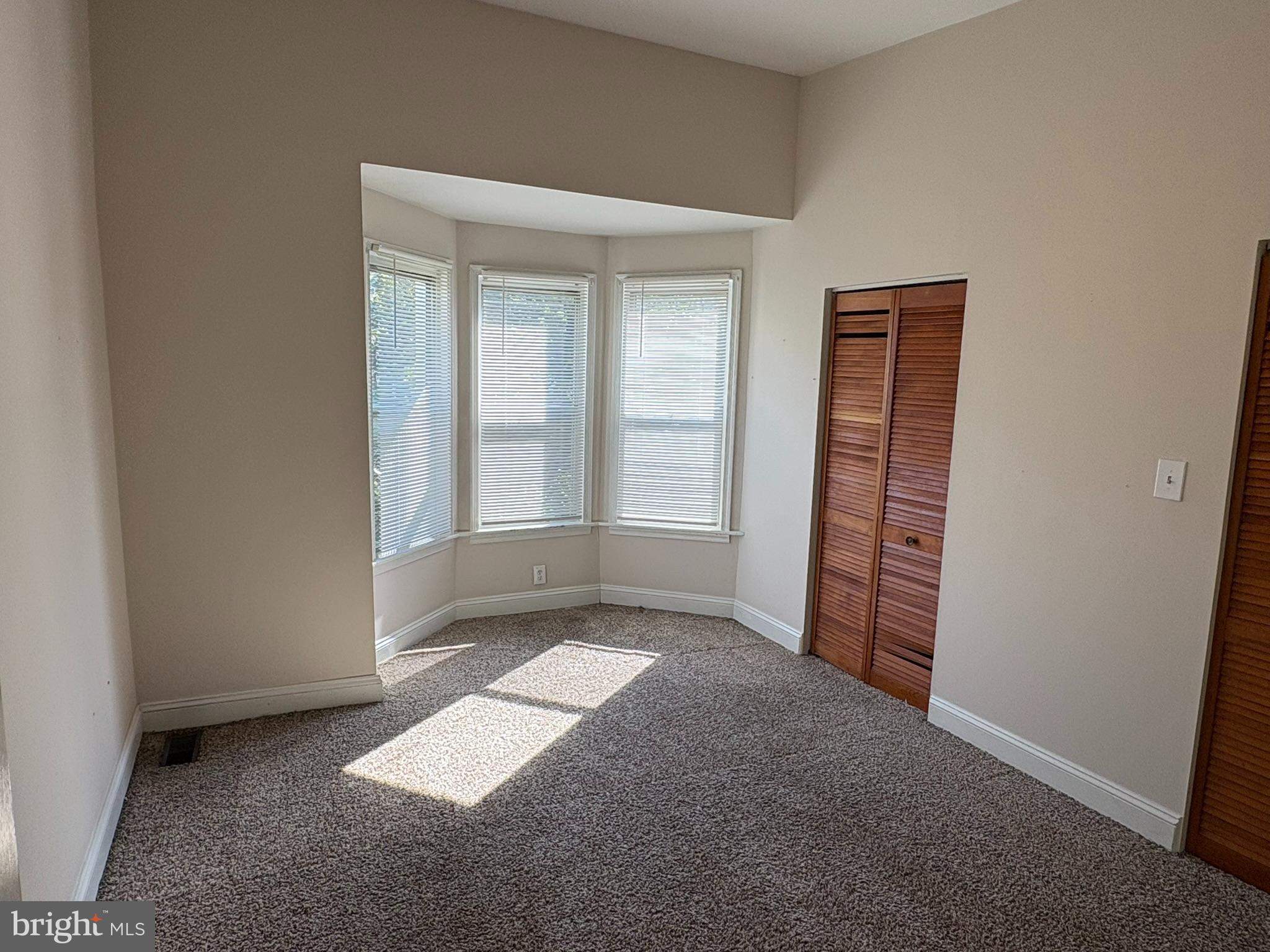 WAVERLY - Residential Lease