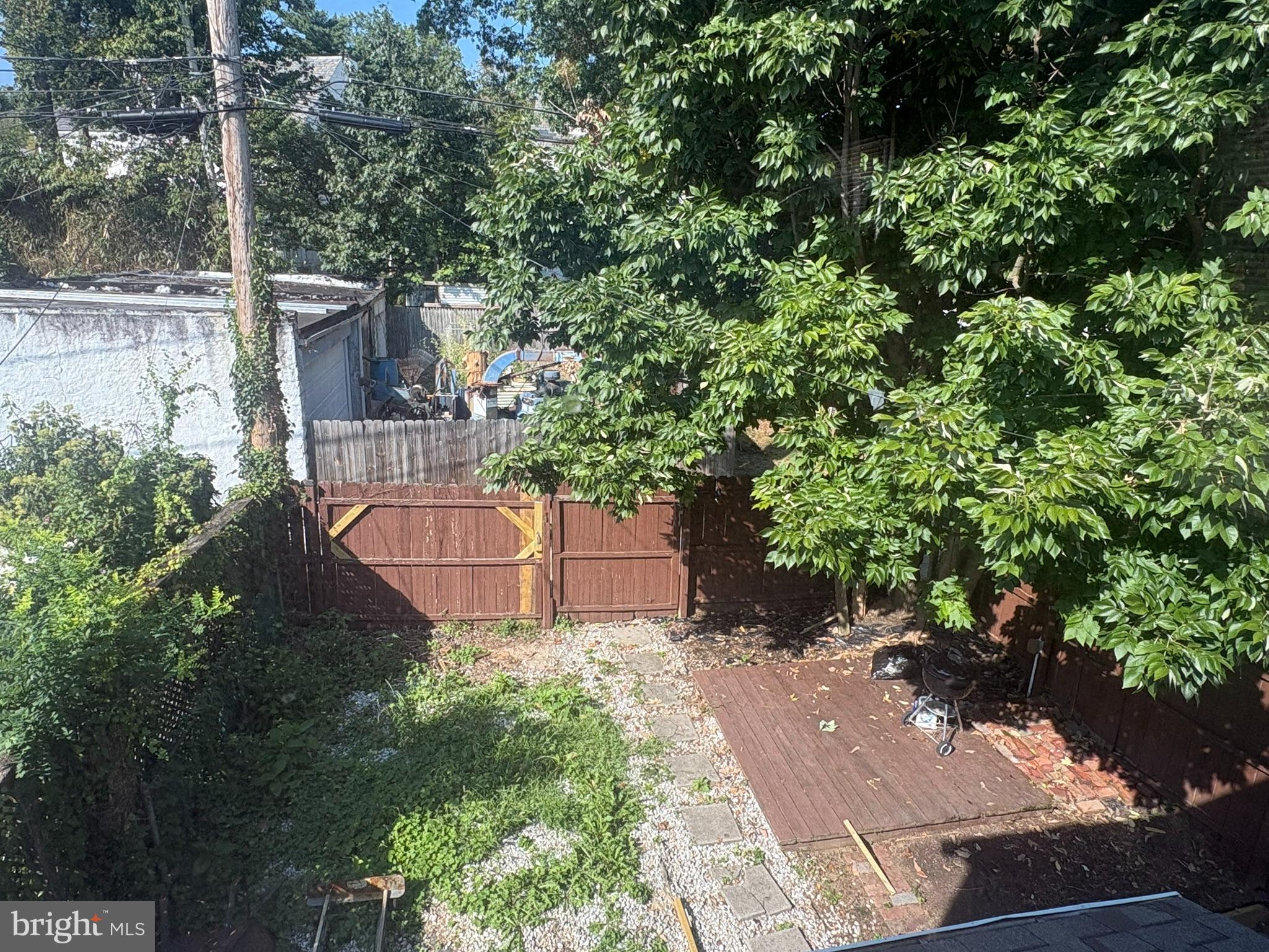 WAVERLY - Residential Lease