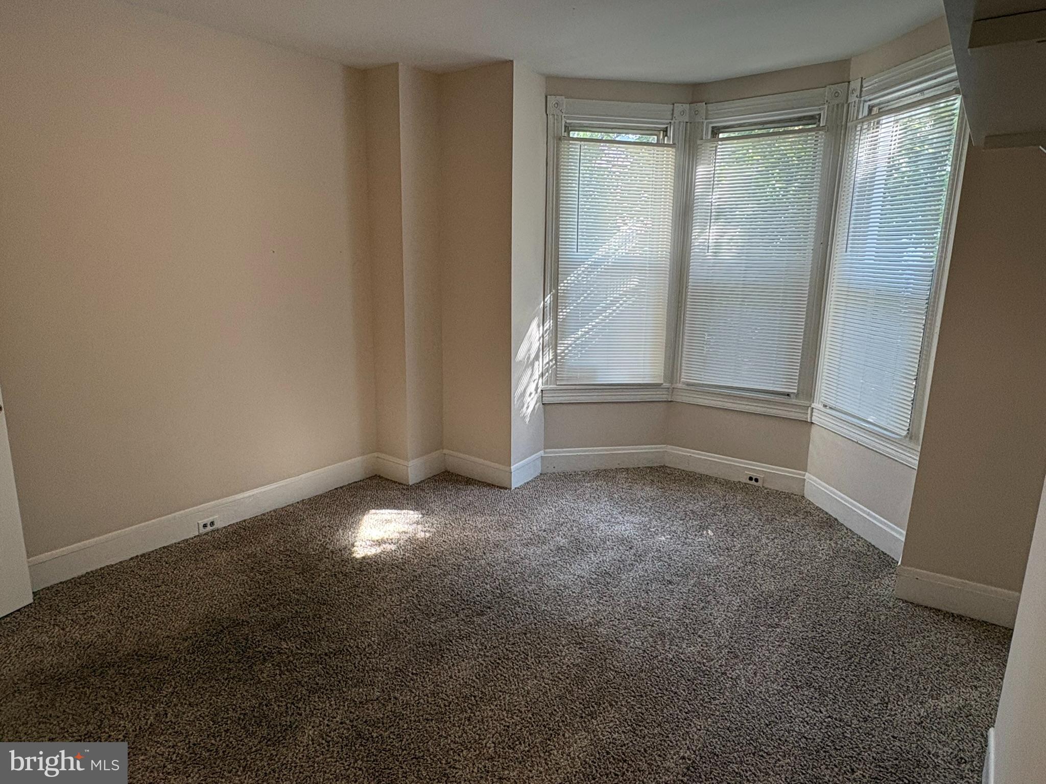 WAVERLY - Residential Lease