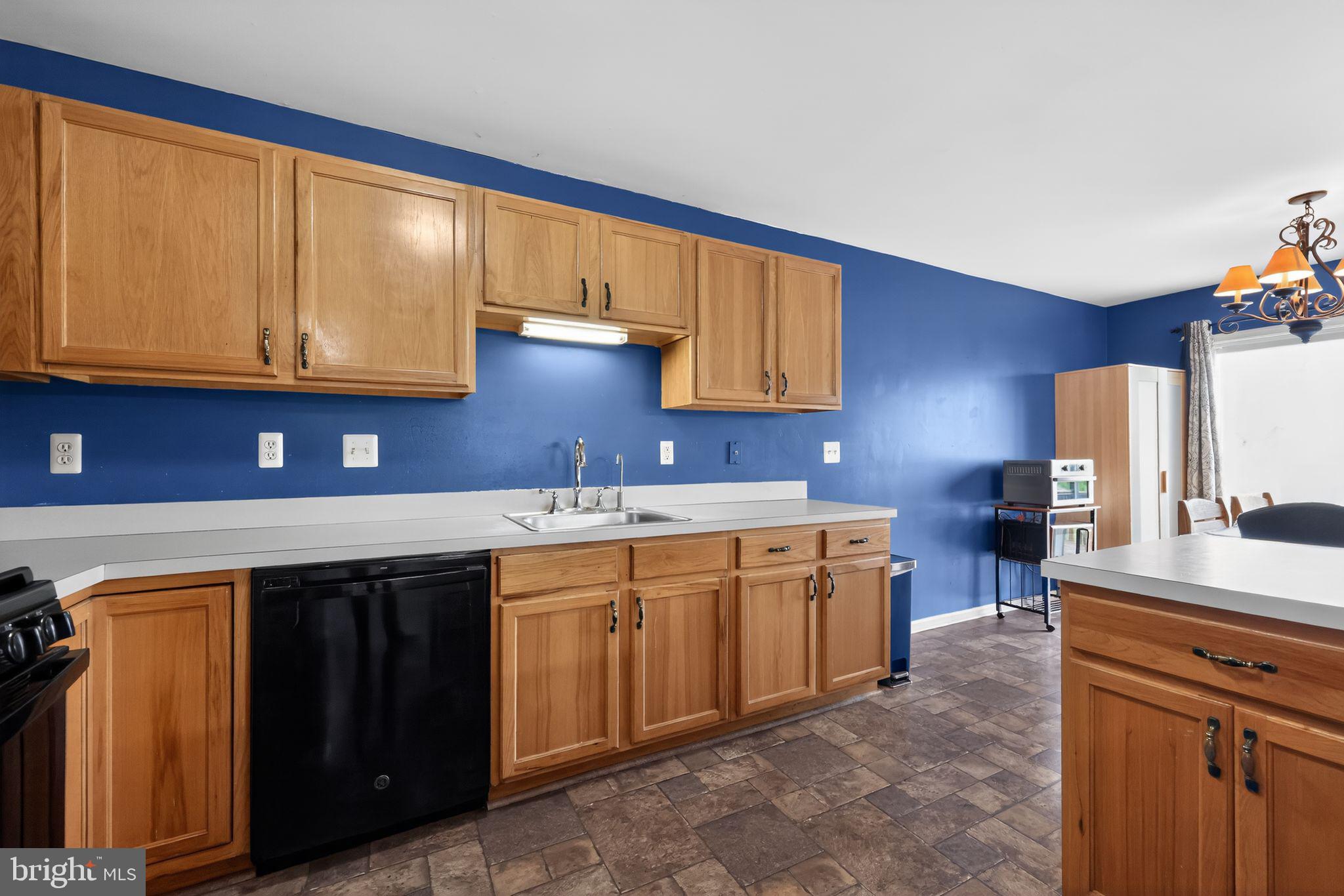 HEATHER MEADOWS - Residential