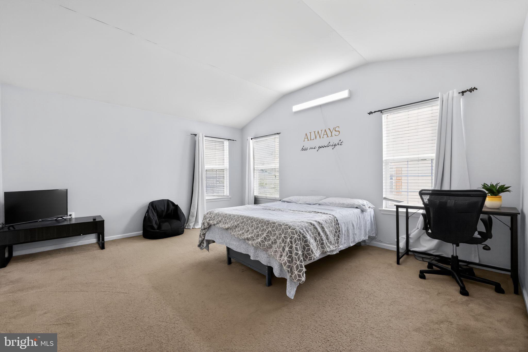 HEATHER MEADOWS - Residential