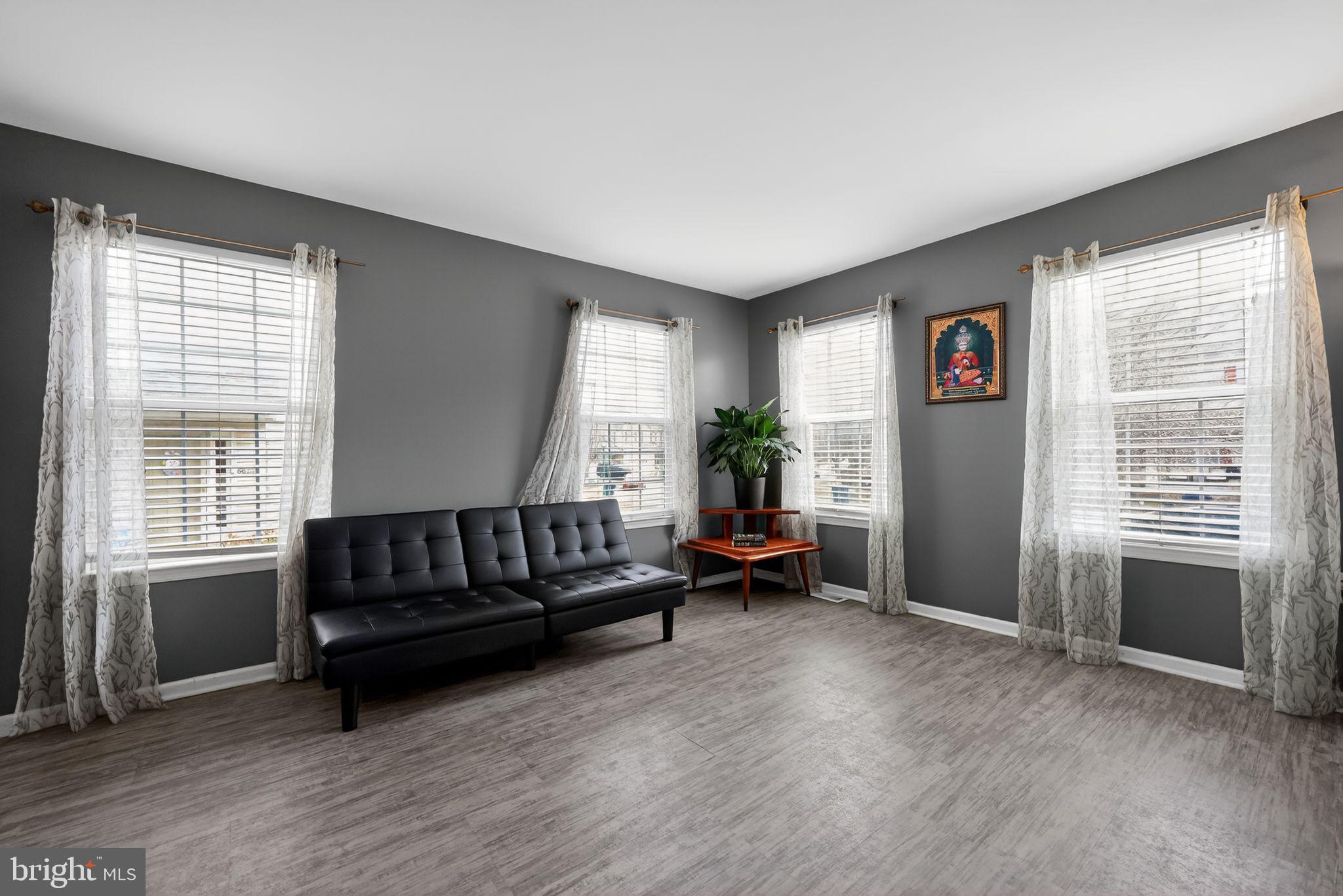 HEATHER MEADOWS - Residential