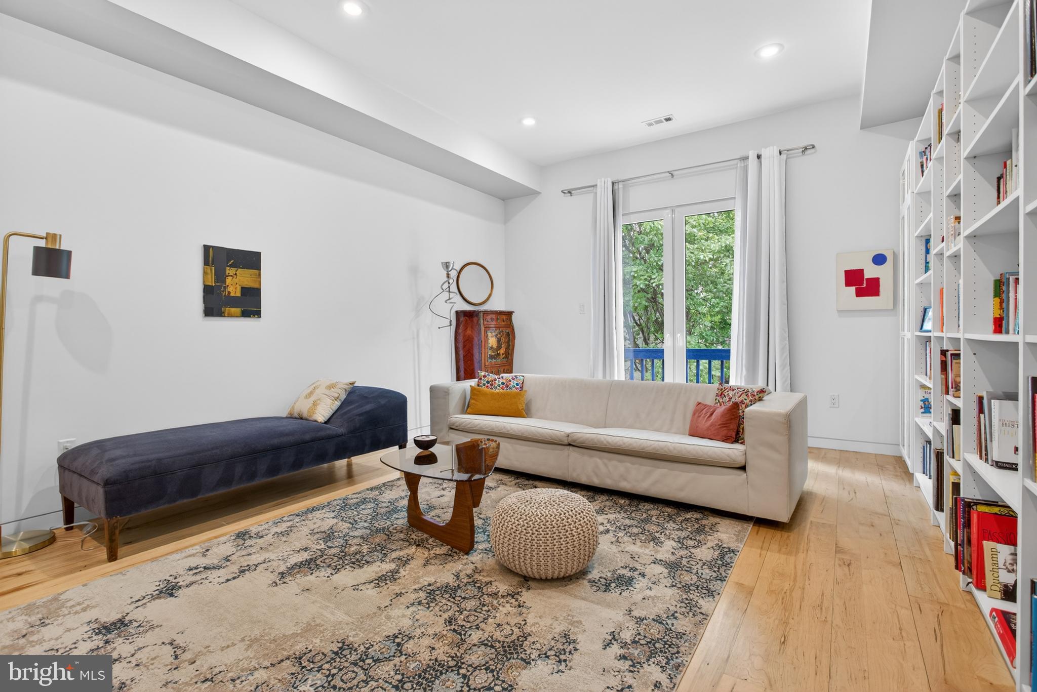 CENTER CITY - Residential
