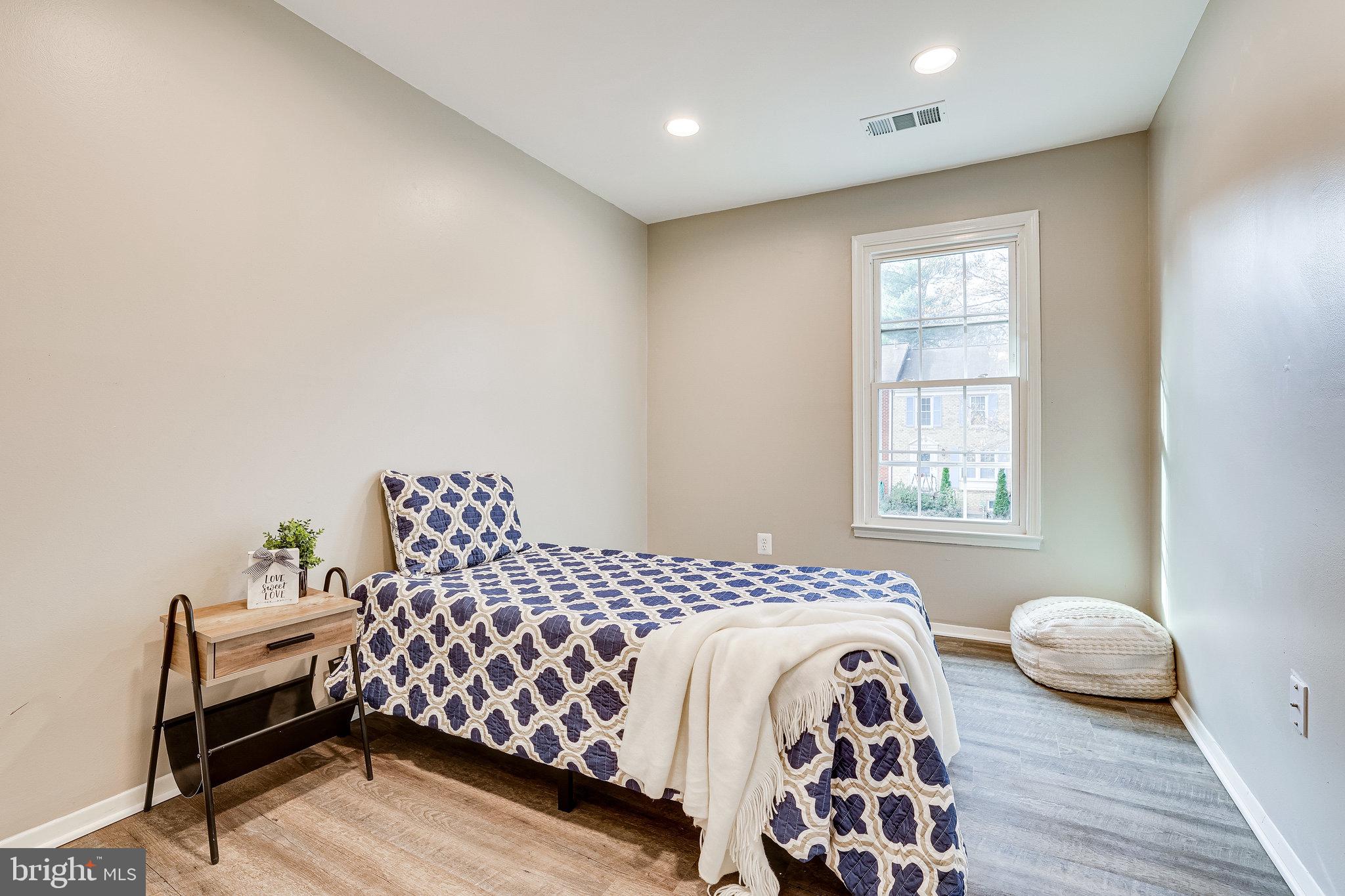 DEEPWOOD - Residential