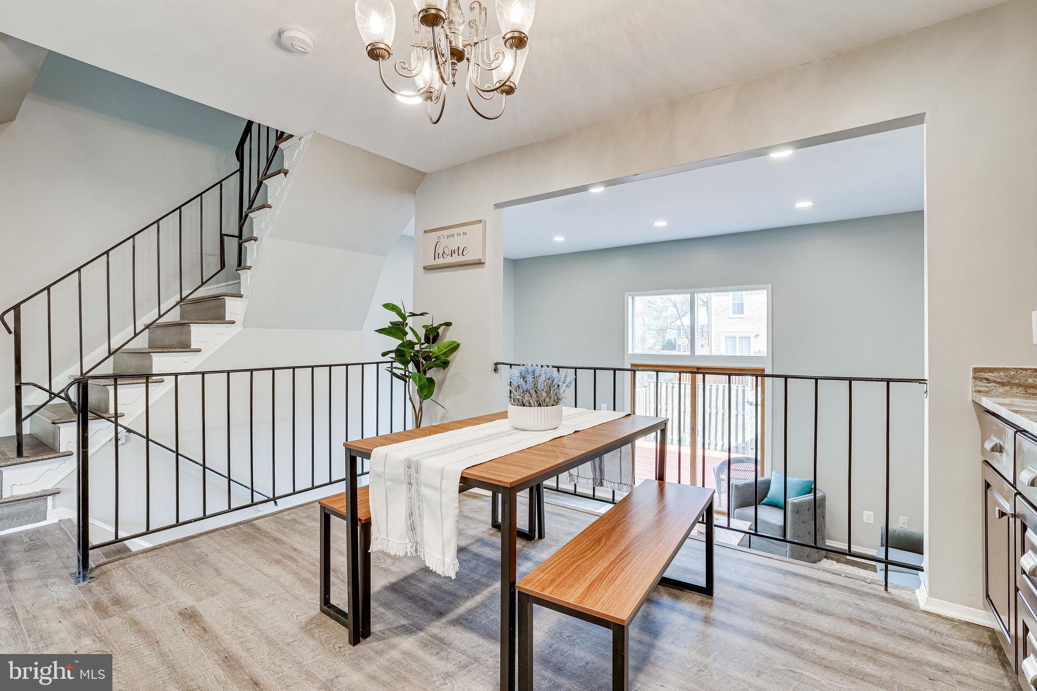 DEEPWOOD - Residential