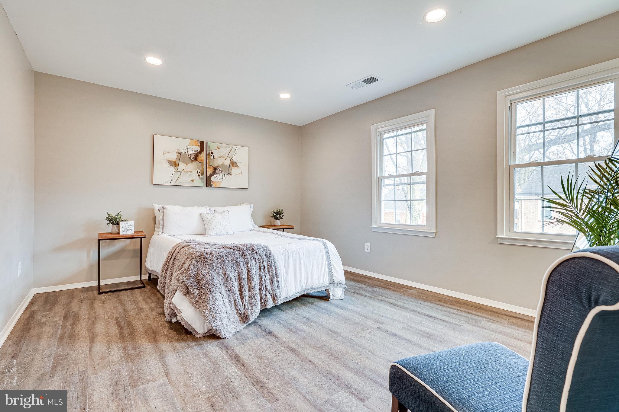 DEEPWOOD - Residential