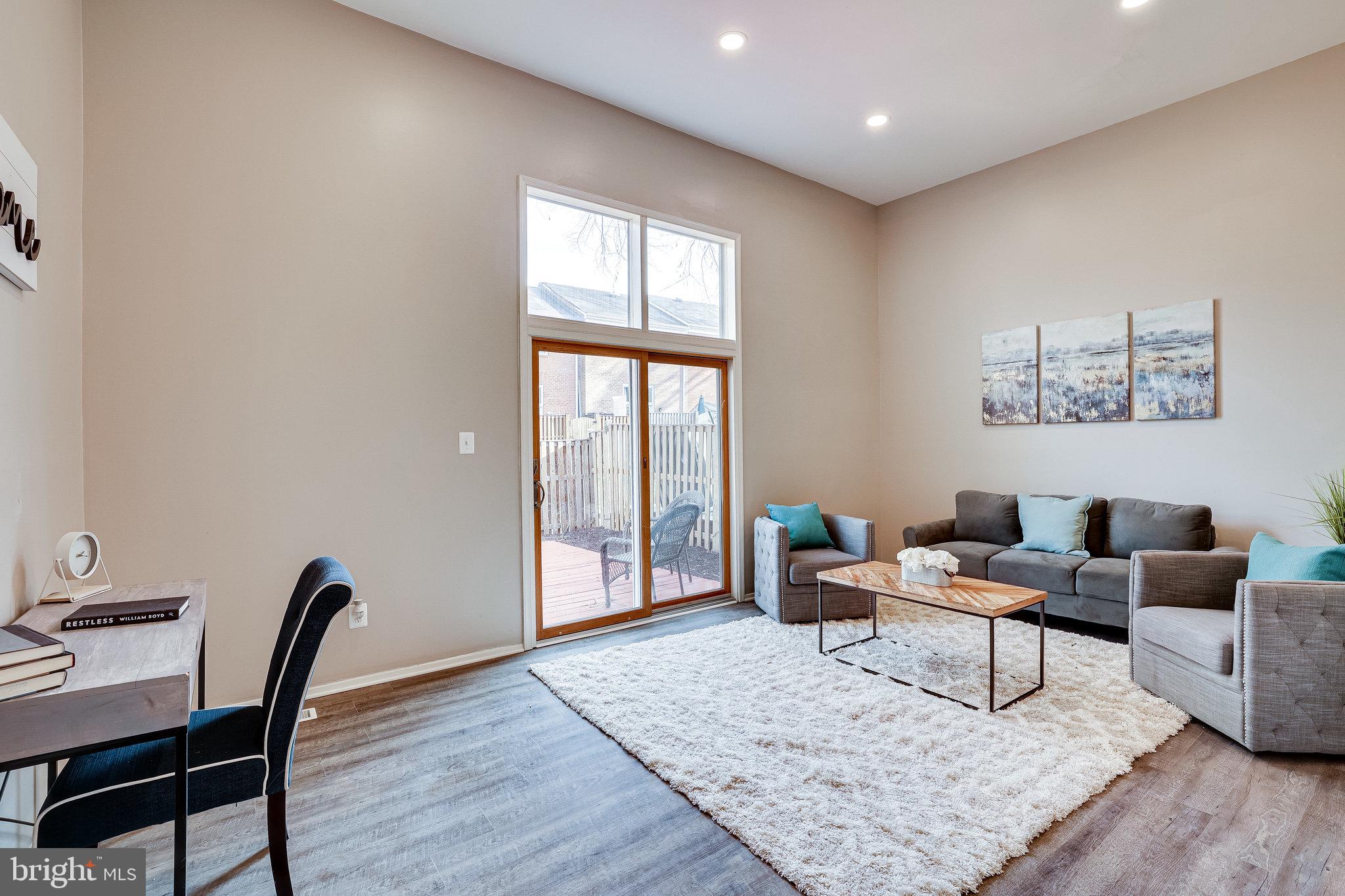 DEEPWOOD - Residential