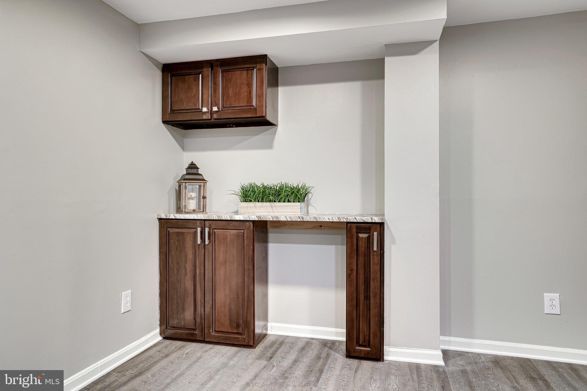 DEEPWOOD - Residential