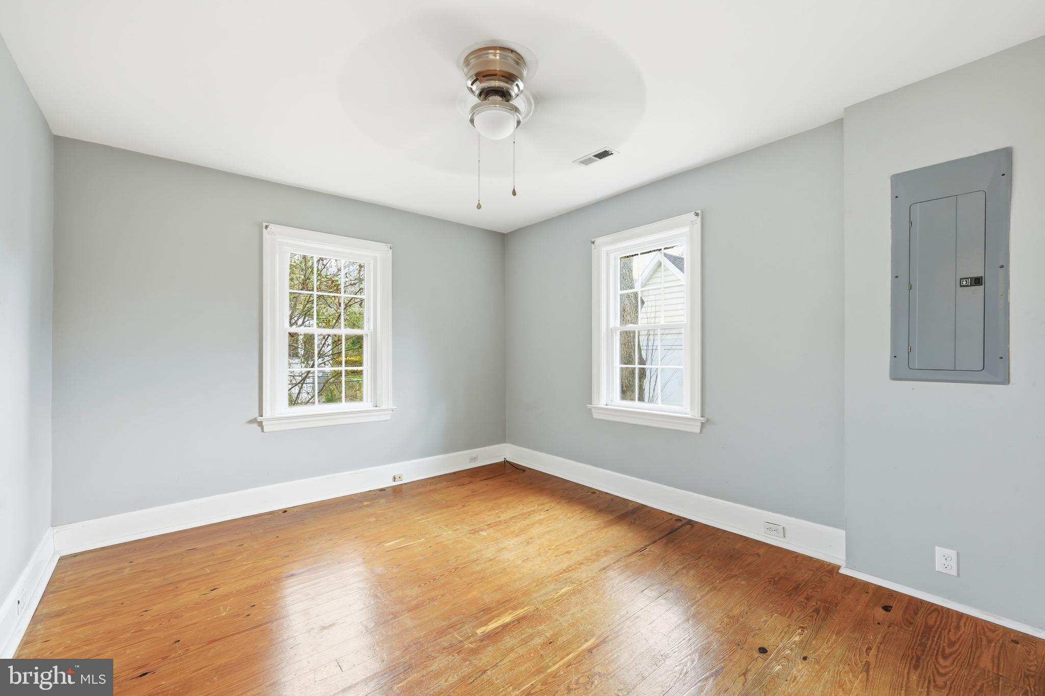 EASTON - Residential