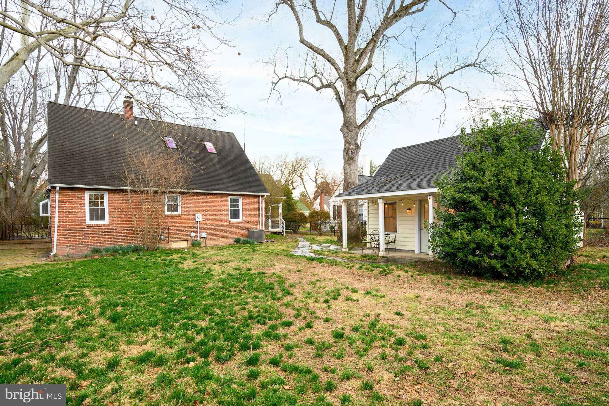 EASTON - Residential