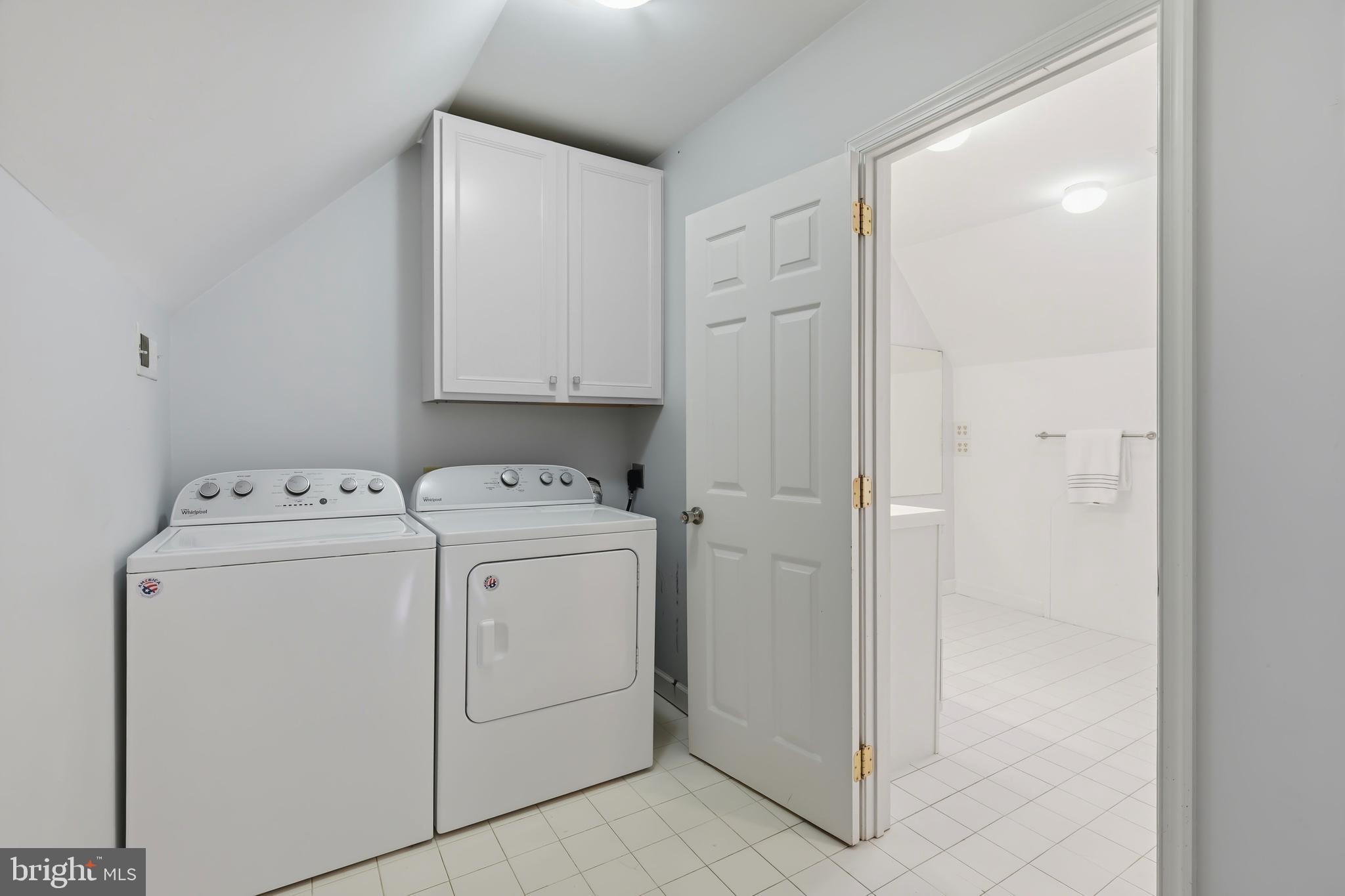 EASTON - Residential