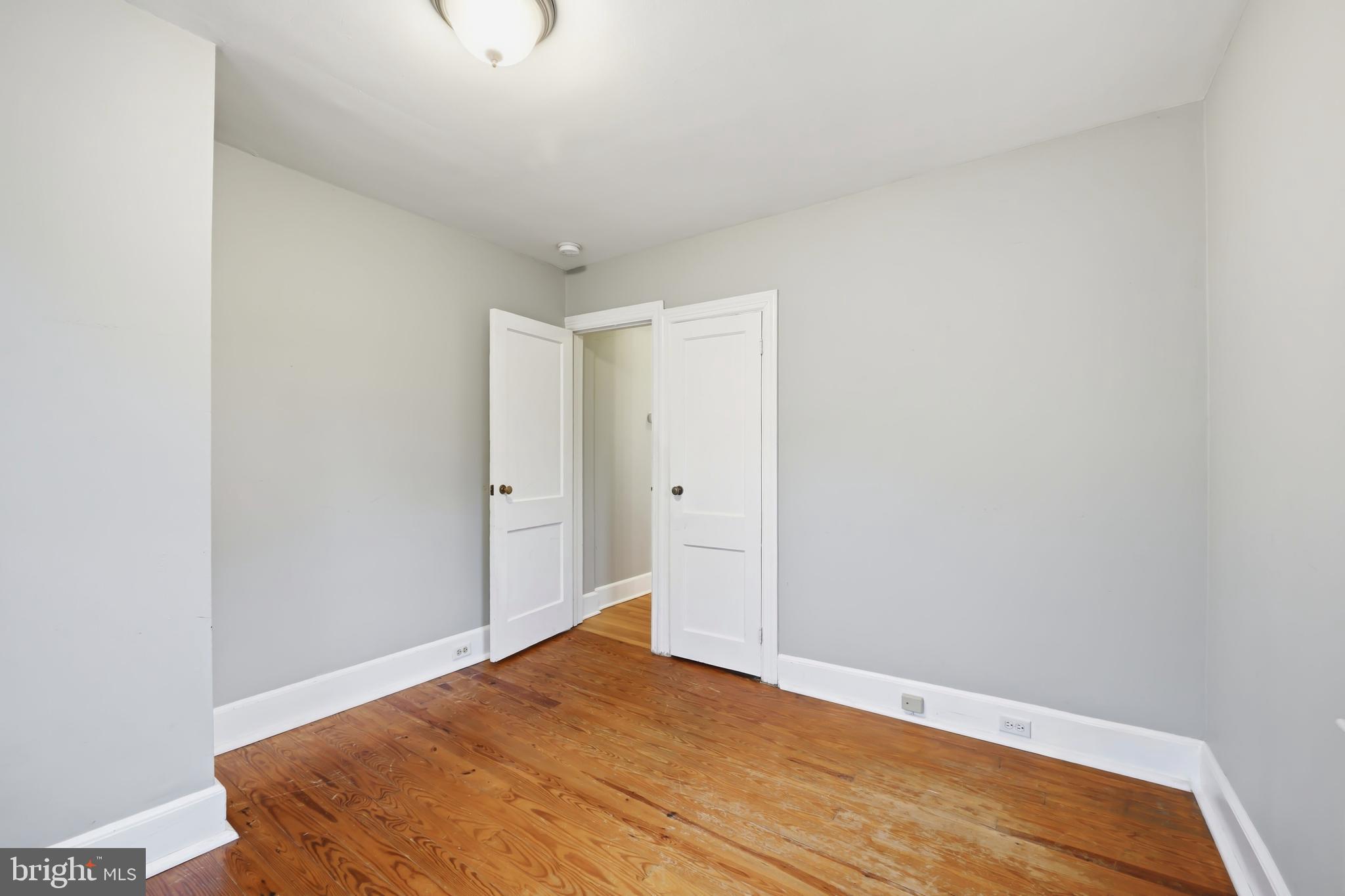 EASTON - Residential