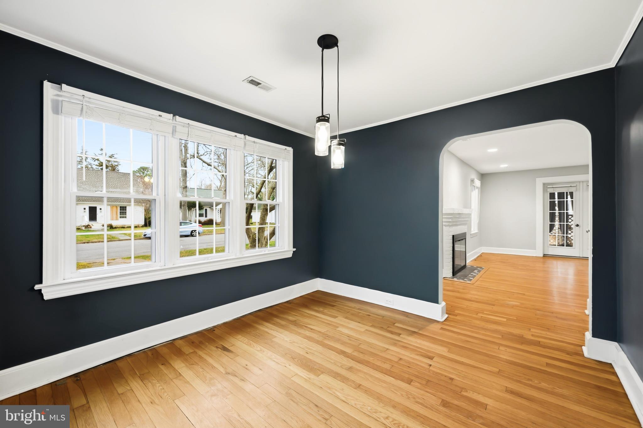 EASTON - Residential