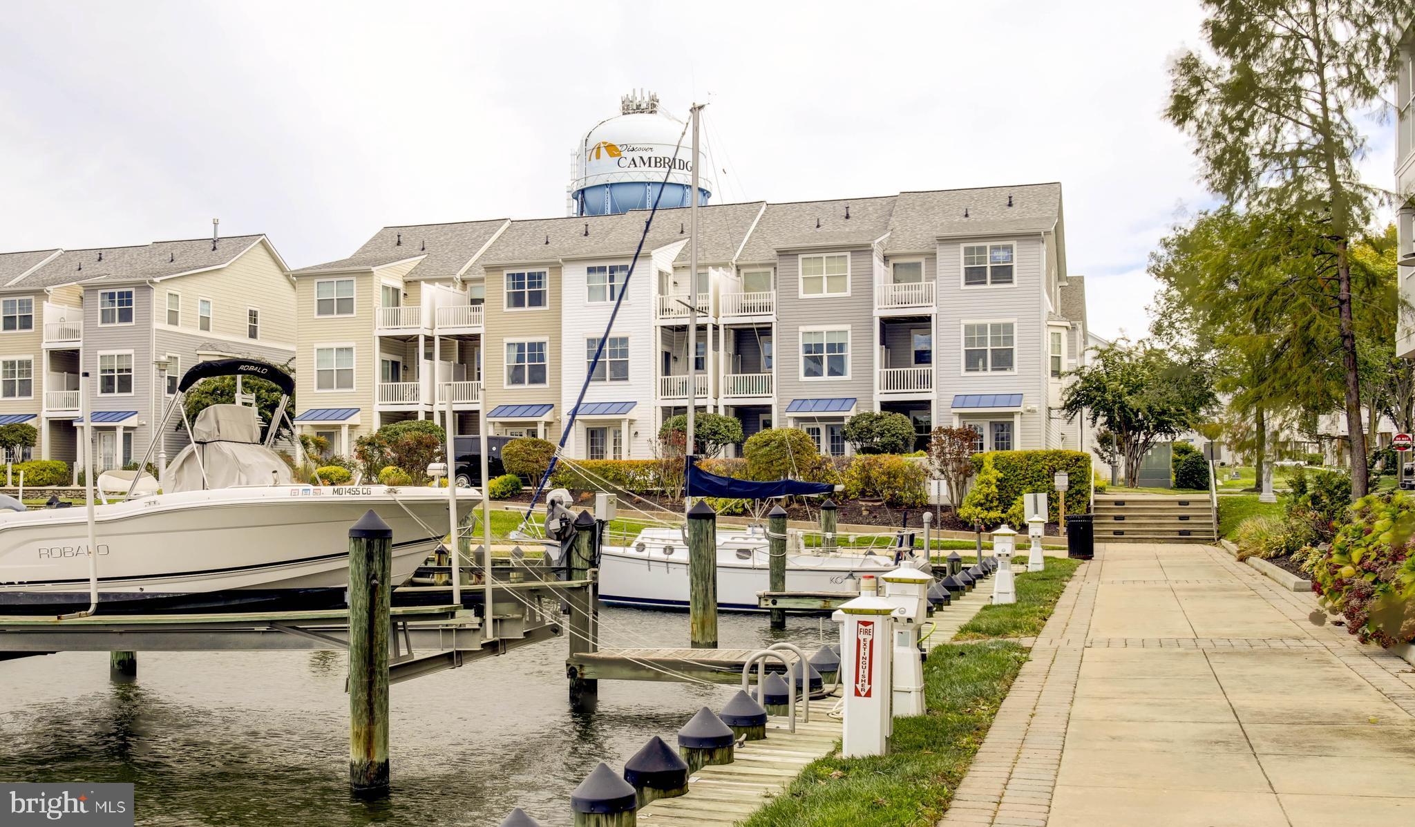 DEEP HARBOR - Residential