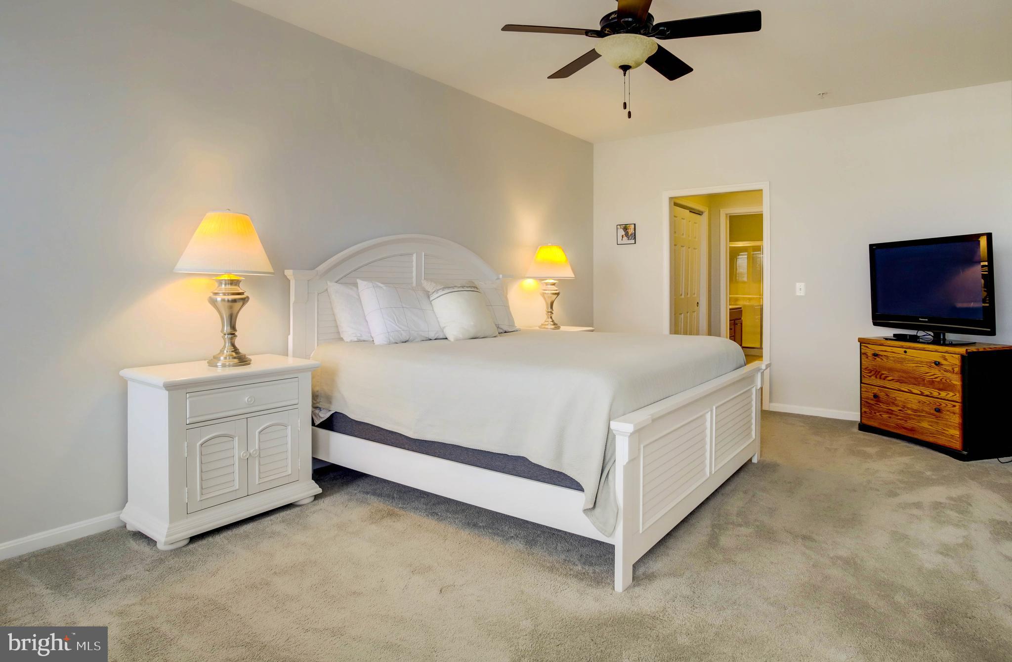 DEEP HARBOR - Residential