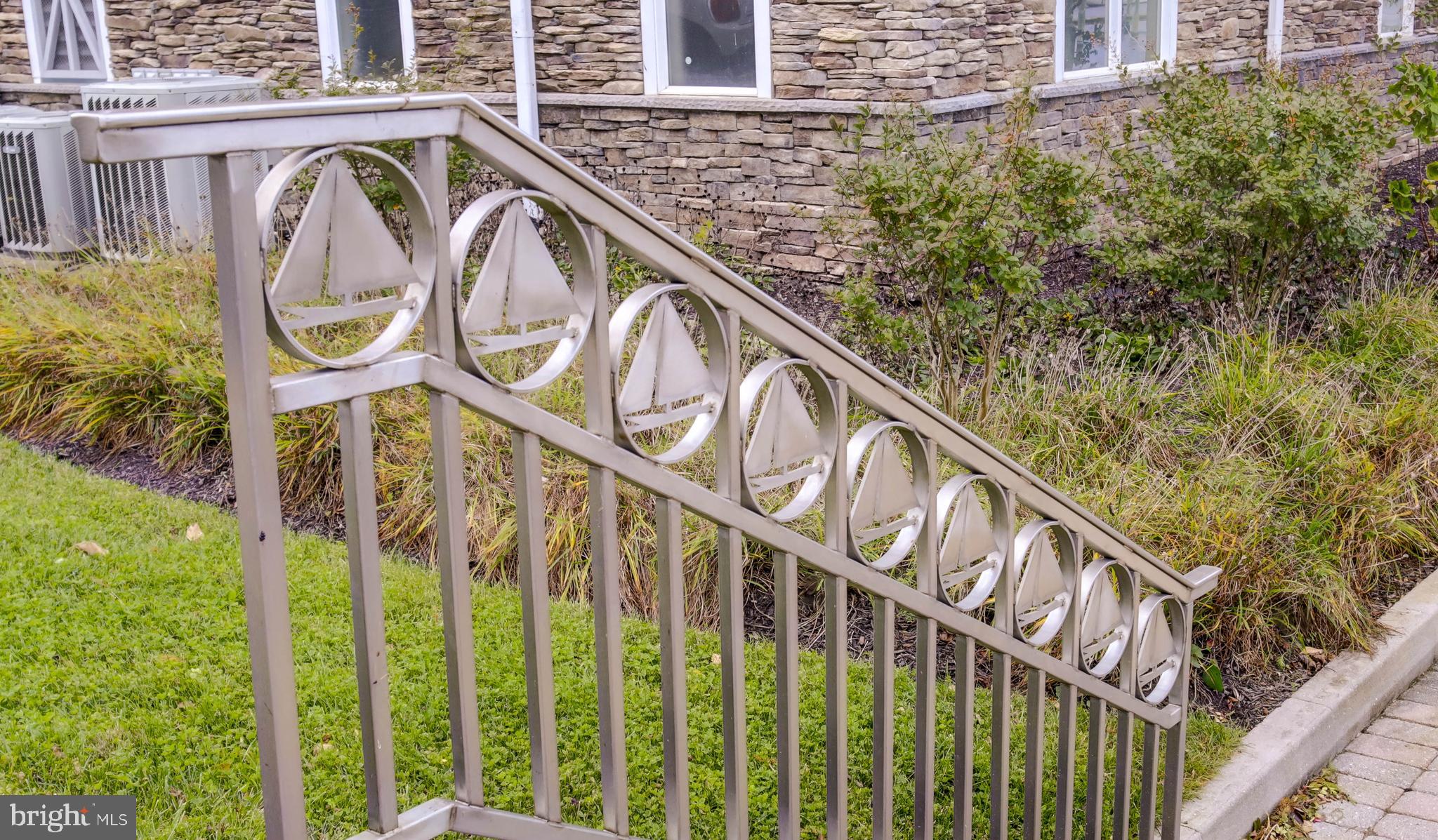 DEEP HARBOR - Residential