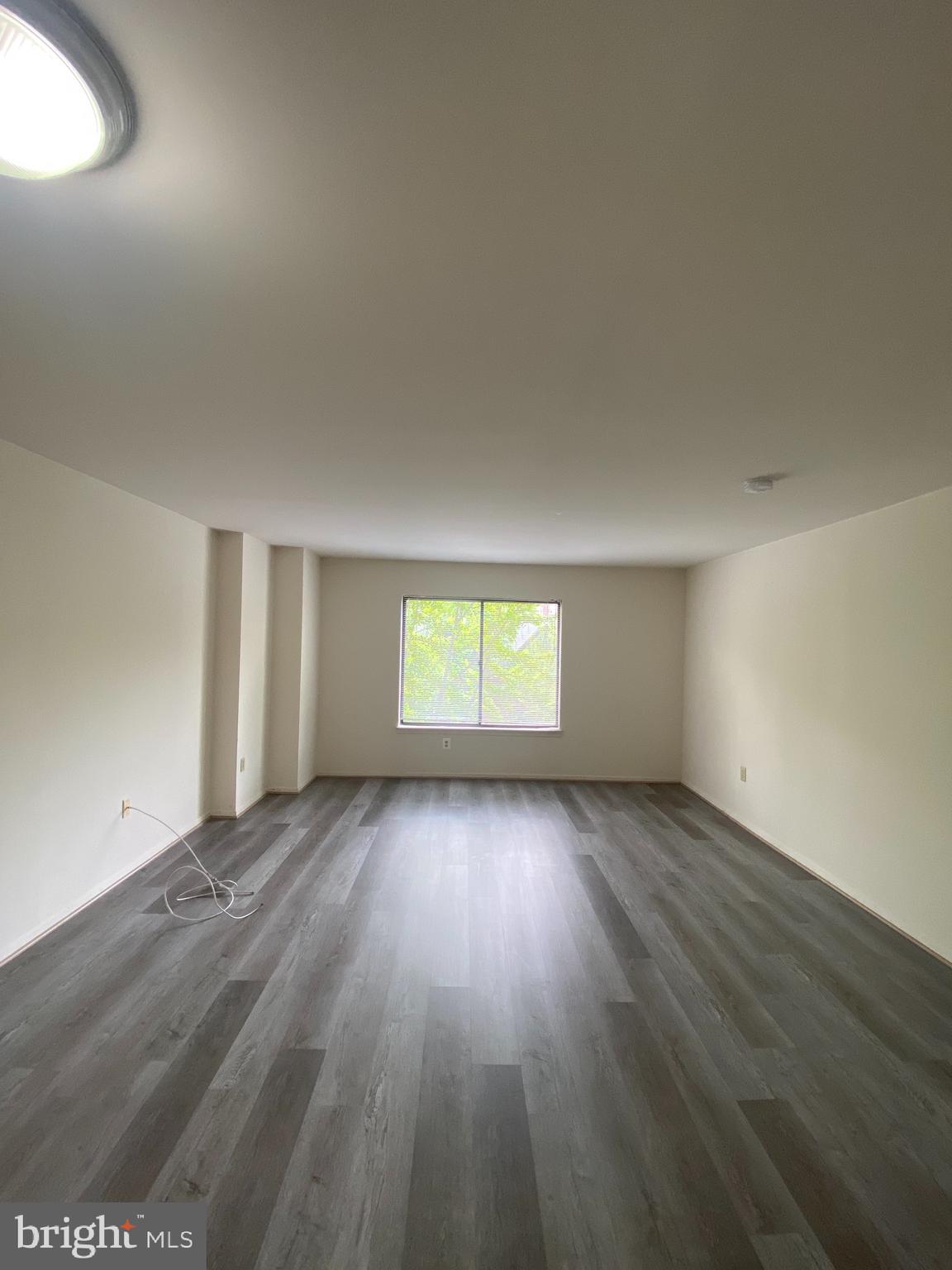 1600 PRINCE STREET - Residential Lease