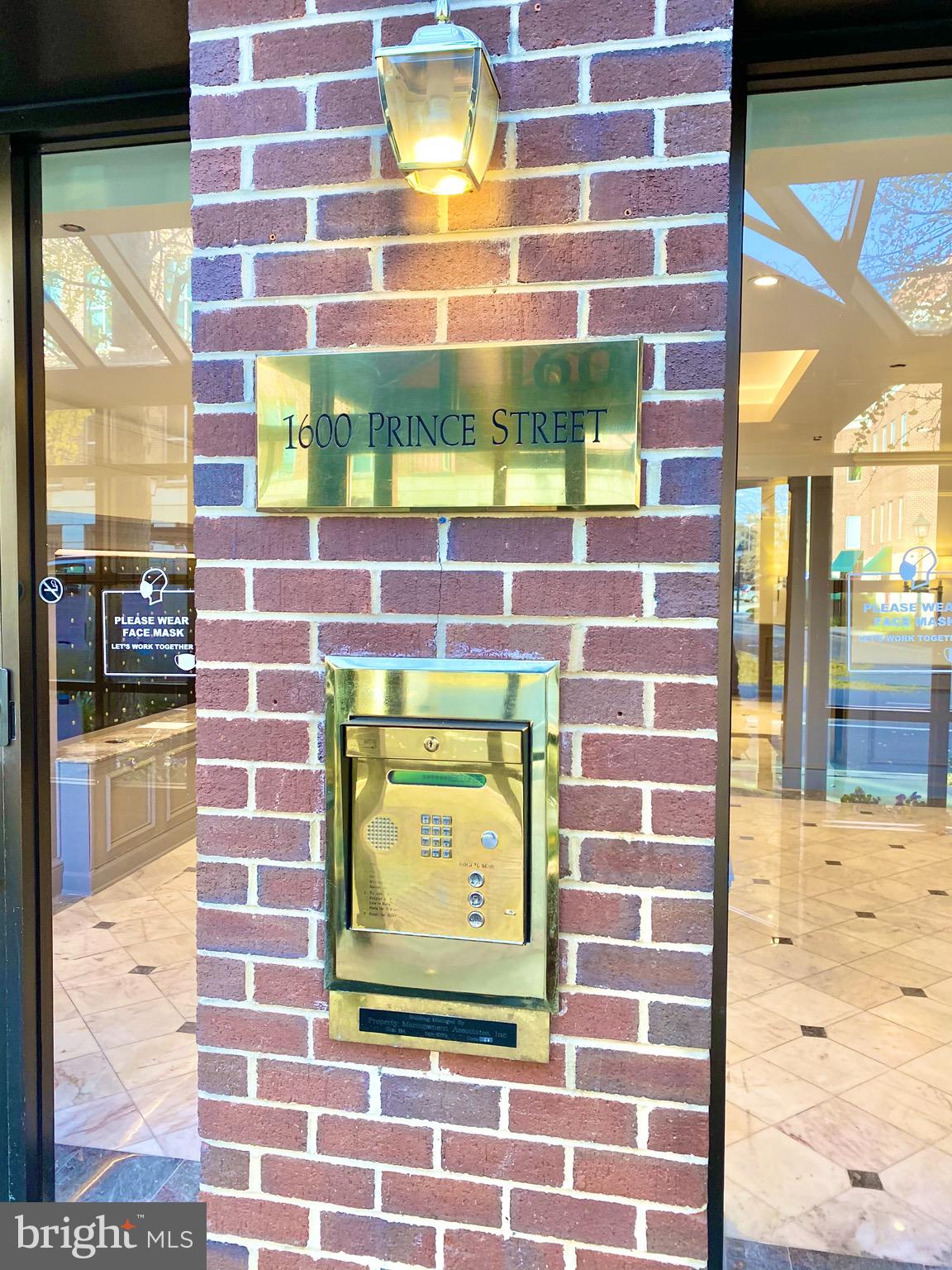 1600 PRINCE STREET - Residential Lease