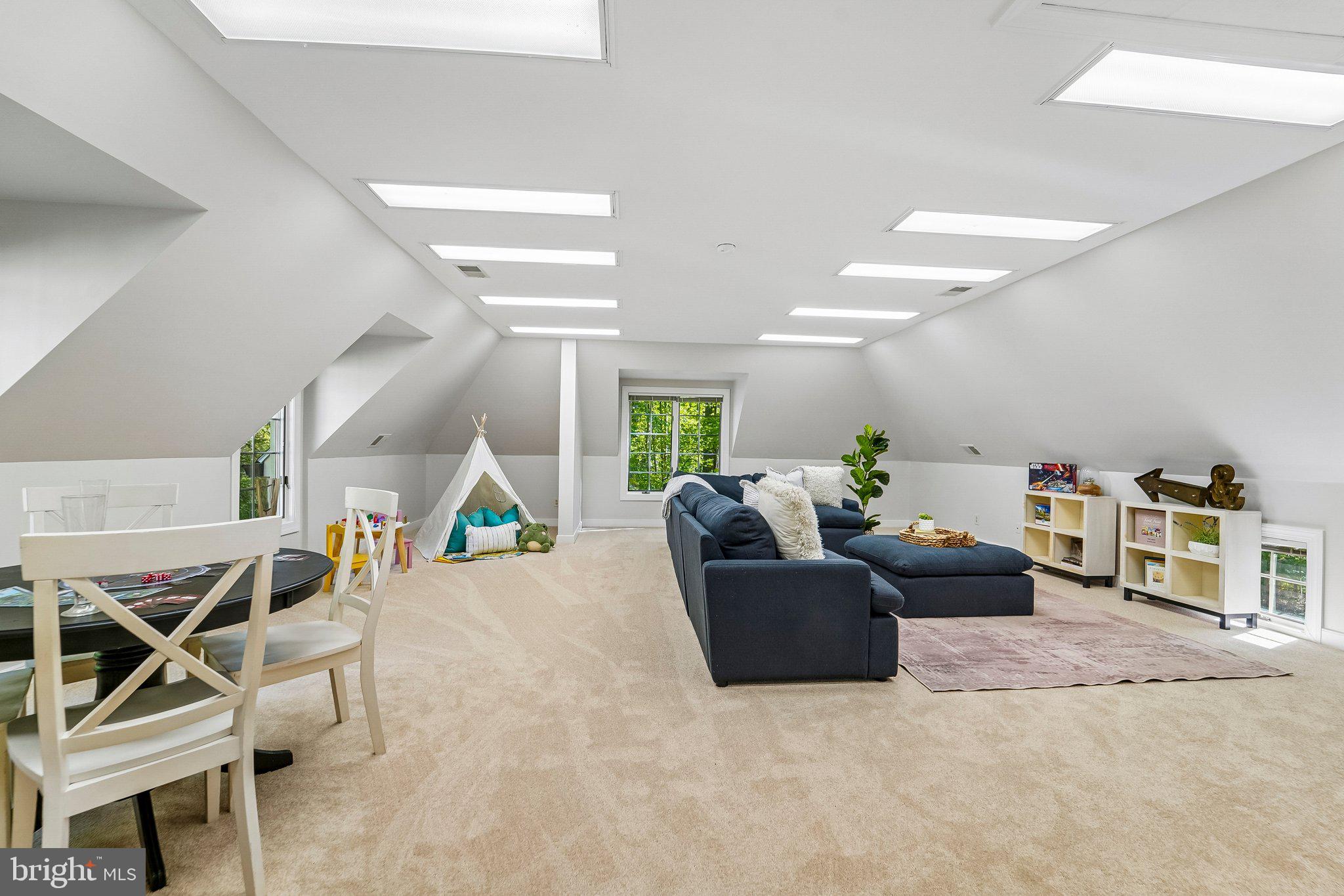 BRIGHTON PINES - Residential