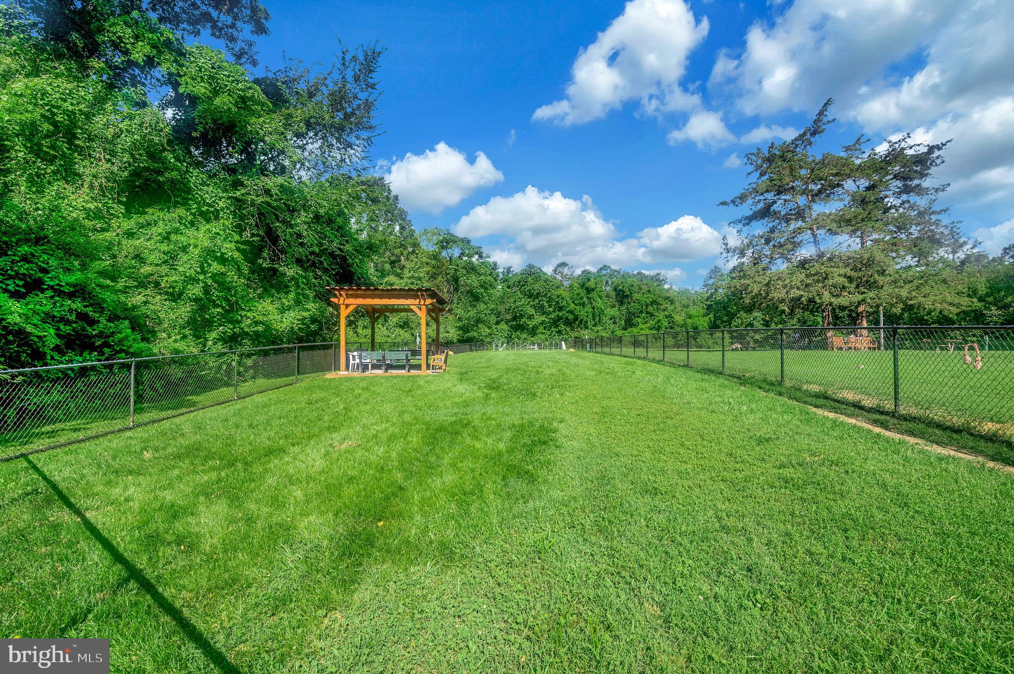 LAKE OF THE WOODS - Residential