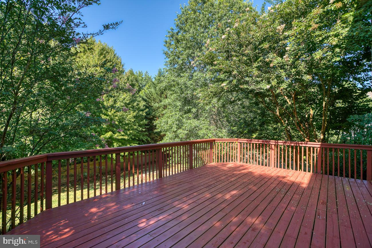 HAMPTON OAKS - Residential Lease