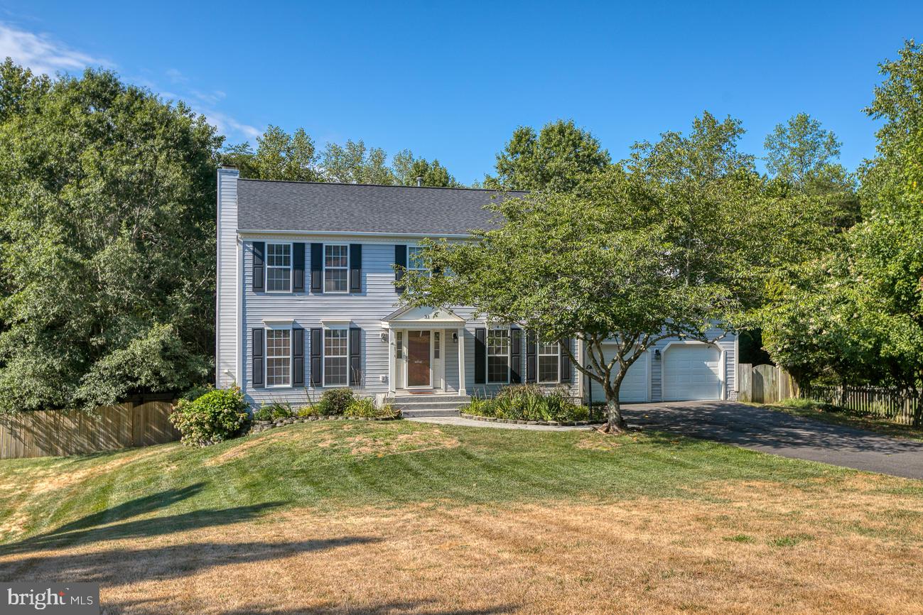 HAMPTON OAKS - Residential Lease