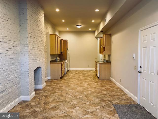 RESERVOIR HILL - Residential Lease