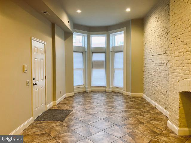 RESERVOIR HILL - Residential Lease