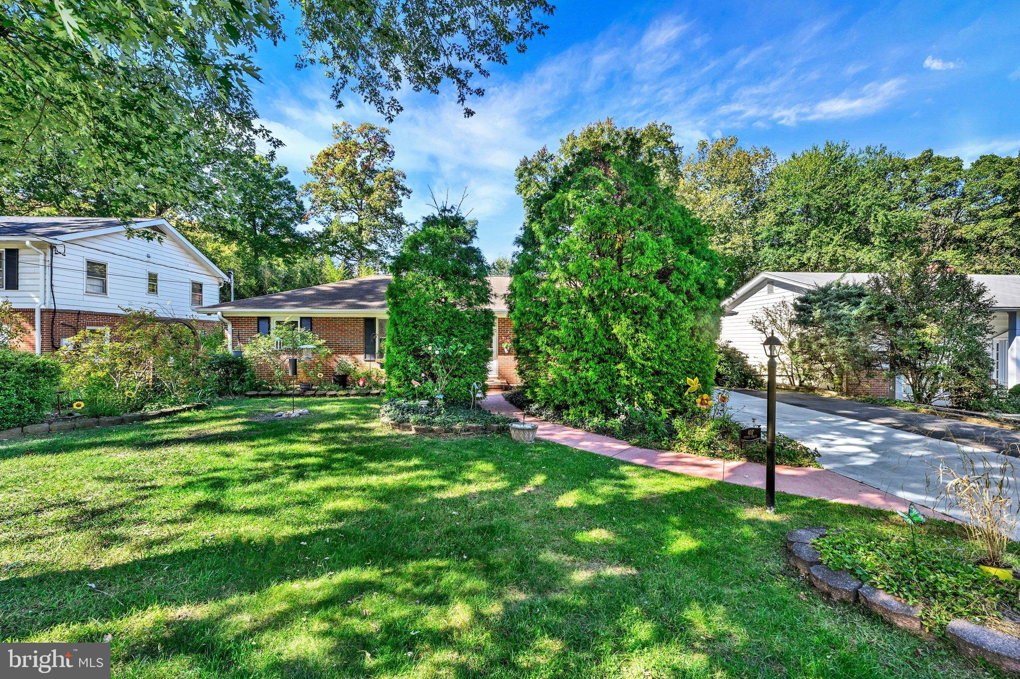 407 NORMAN AVENUE