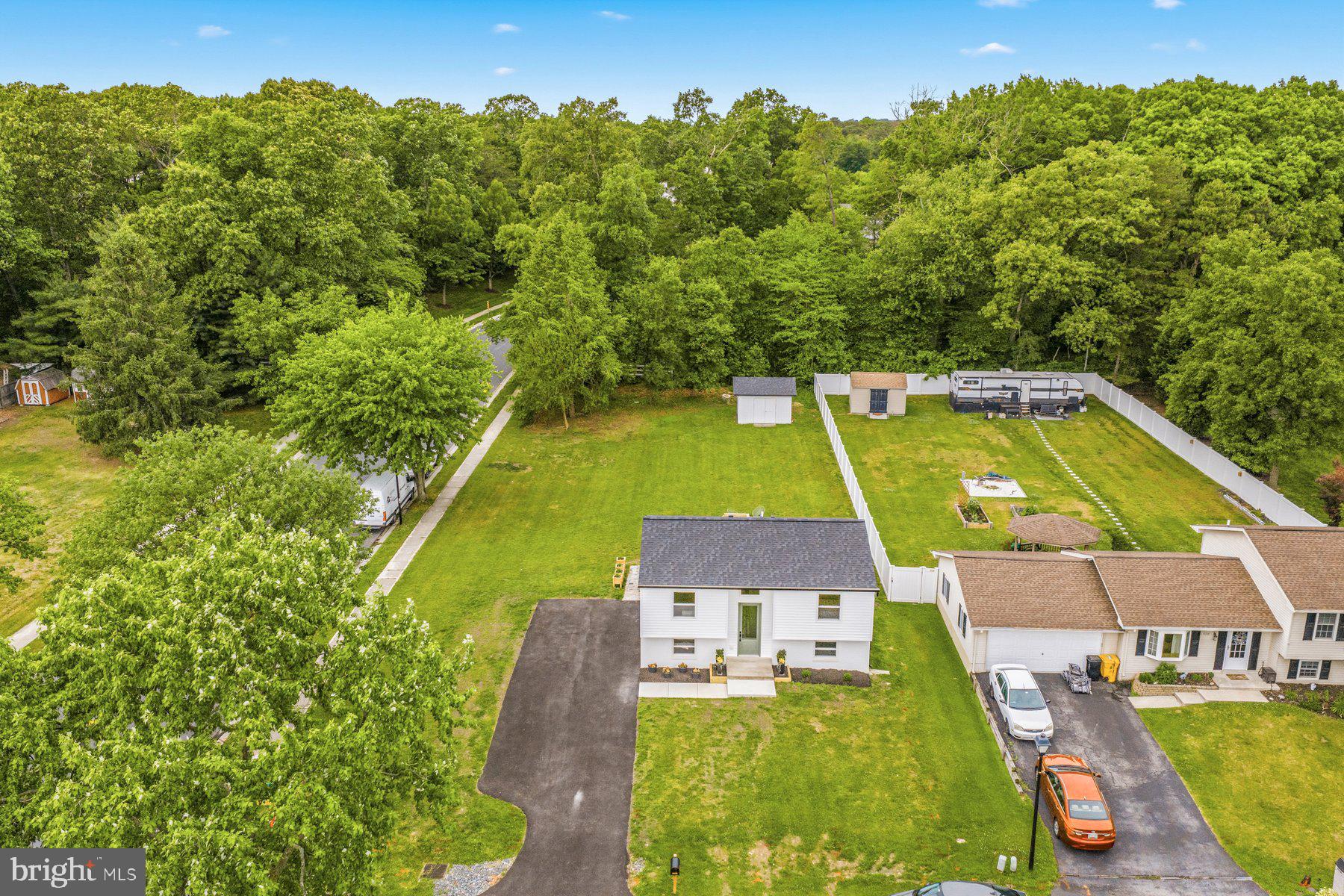 NEW CUT FARMS - Residential