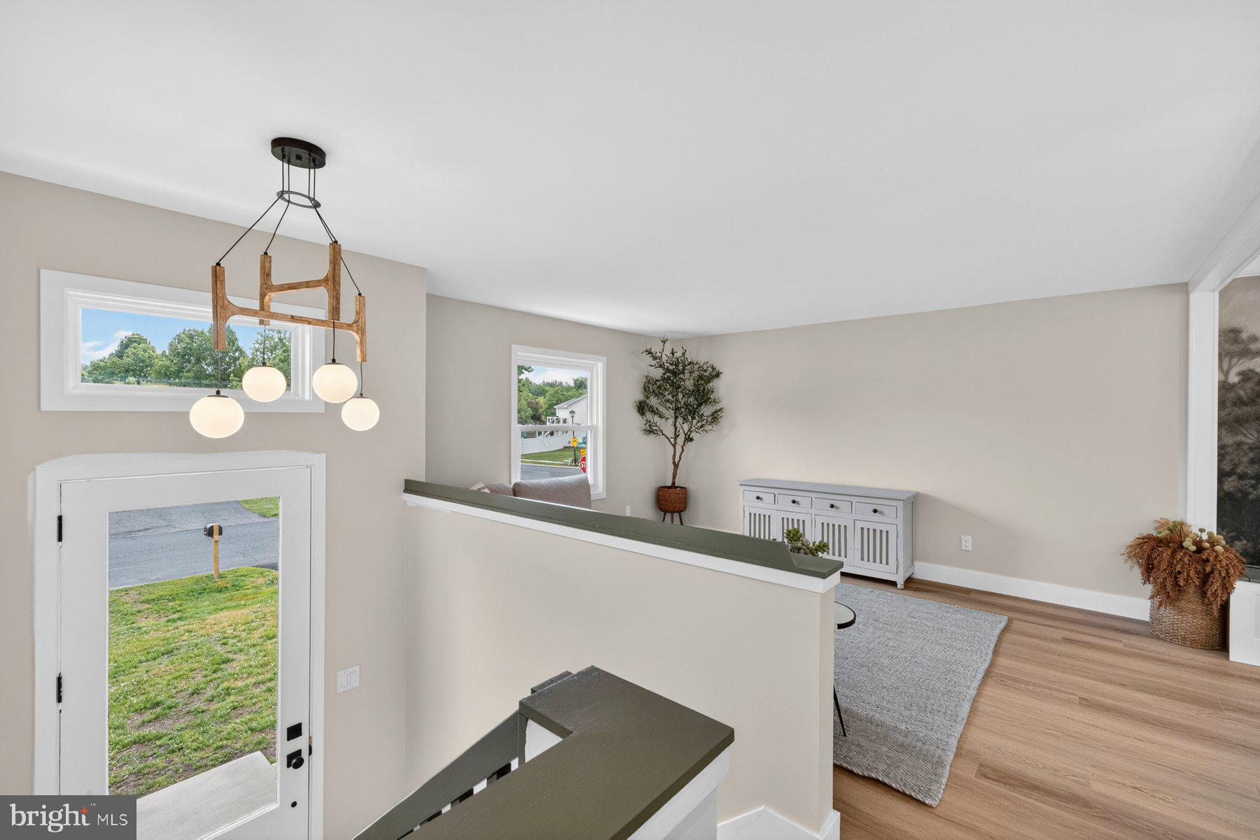 NEW CUT FARMS - Residential