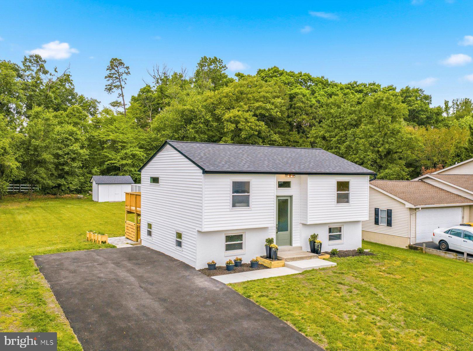 NEW CUT FARMS - Residential