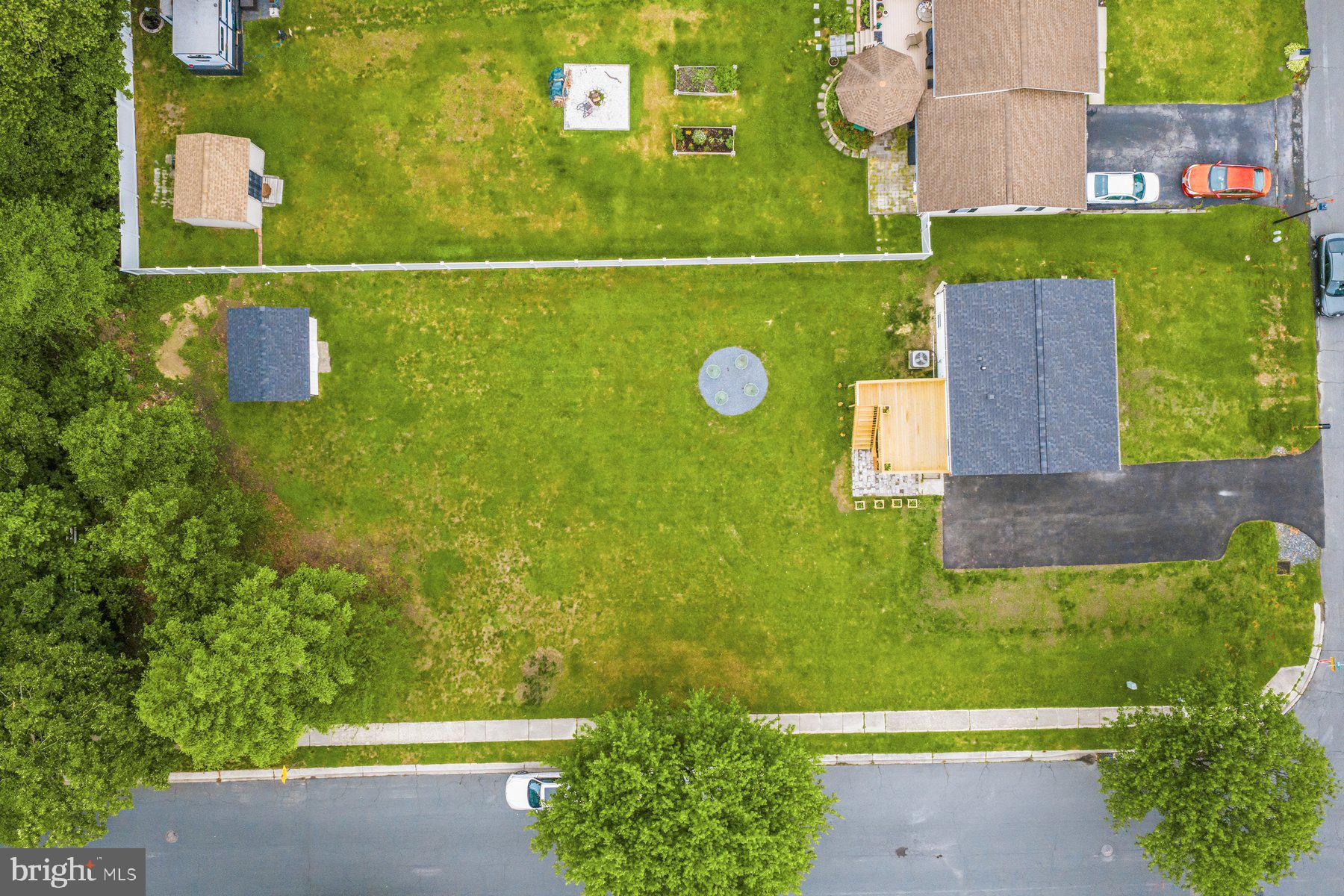 NEW CUT FARMS - Residential