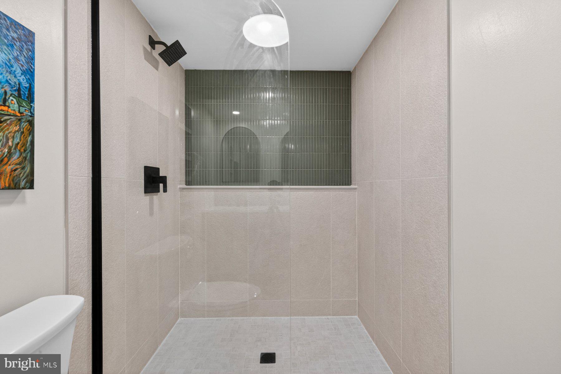 NEW CUT FARMS - Residential