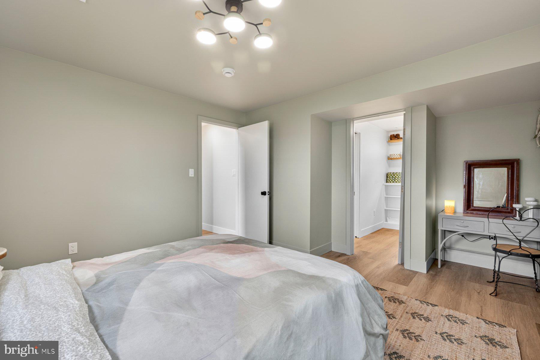 NEW CUT FARMS - Residential