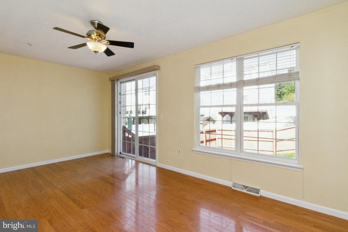 PINEY RIDGE VILLAGE - Residential