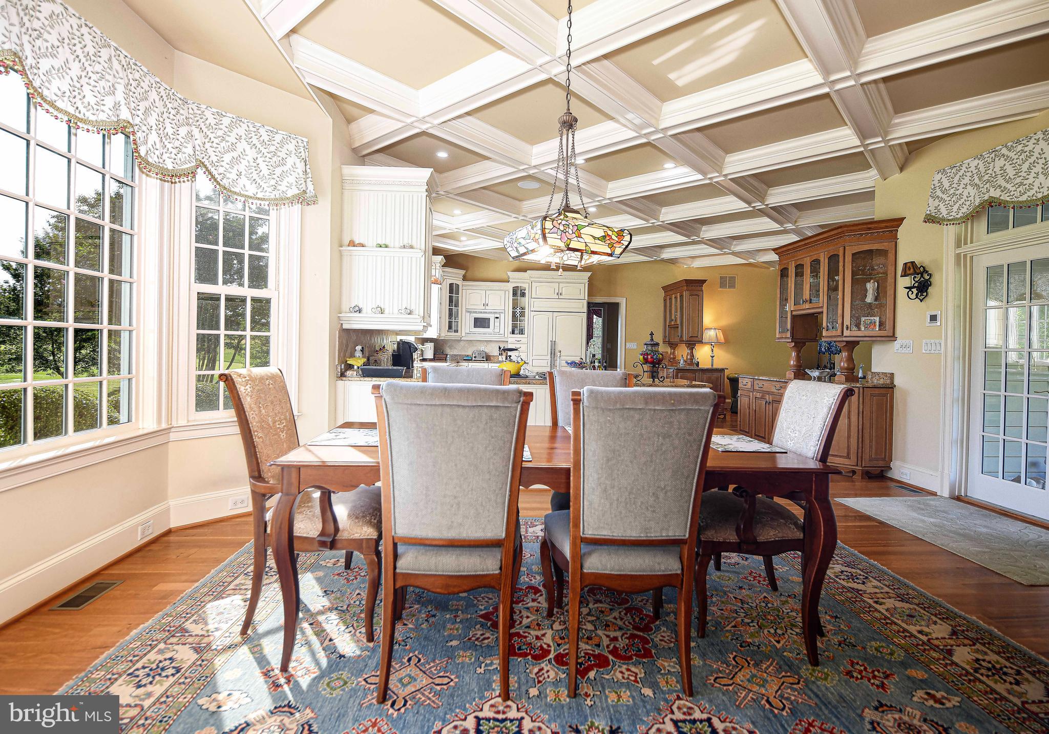 HAYFIELDS MANOR - Residential