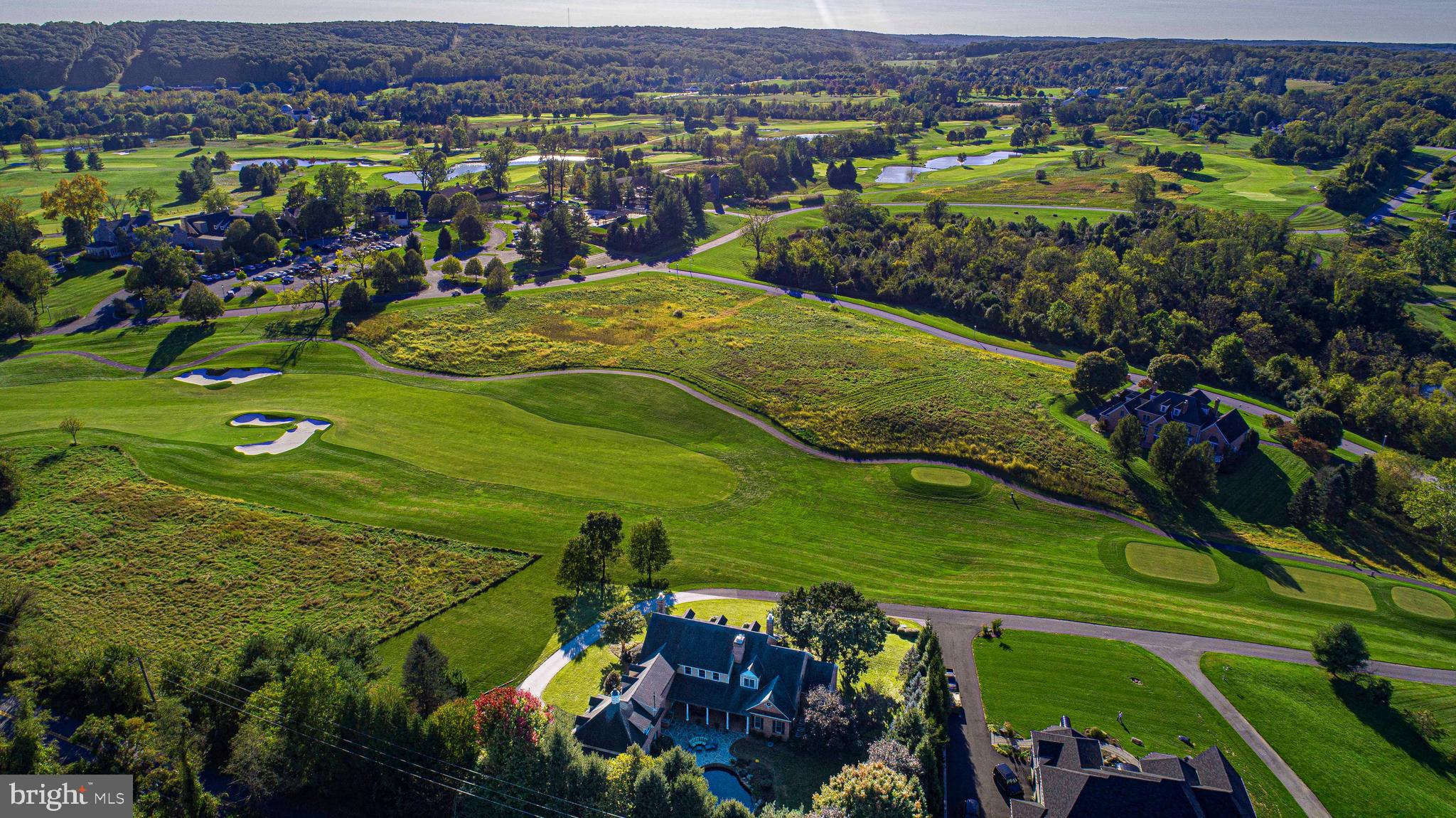 HAYFIELDS MANOR - Residential