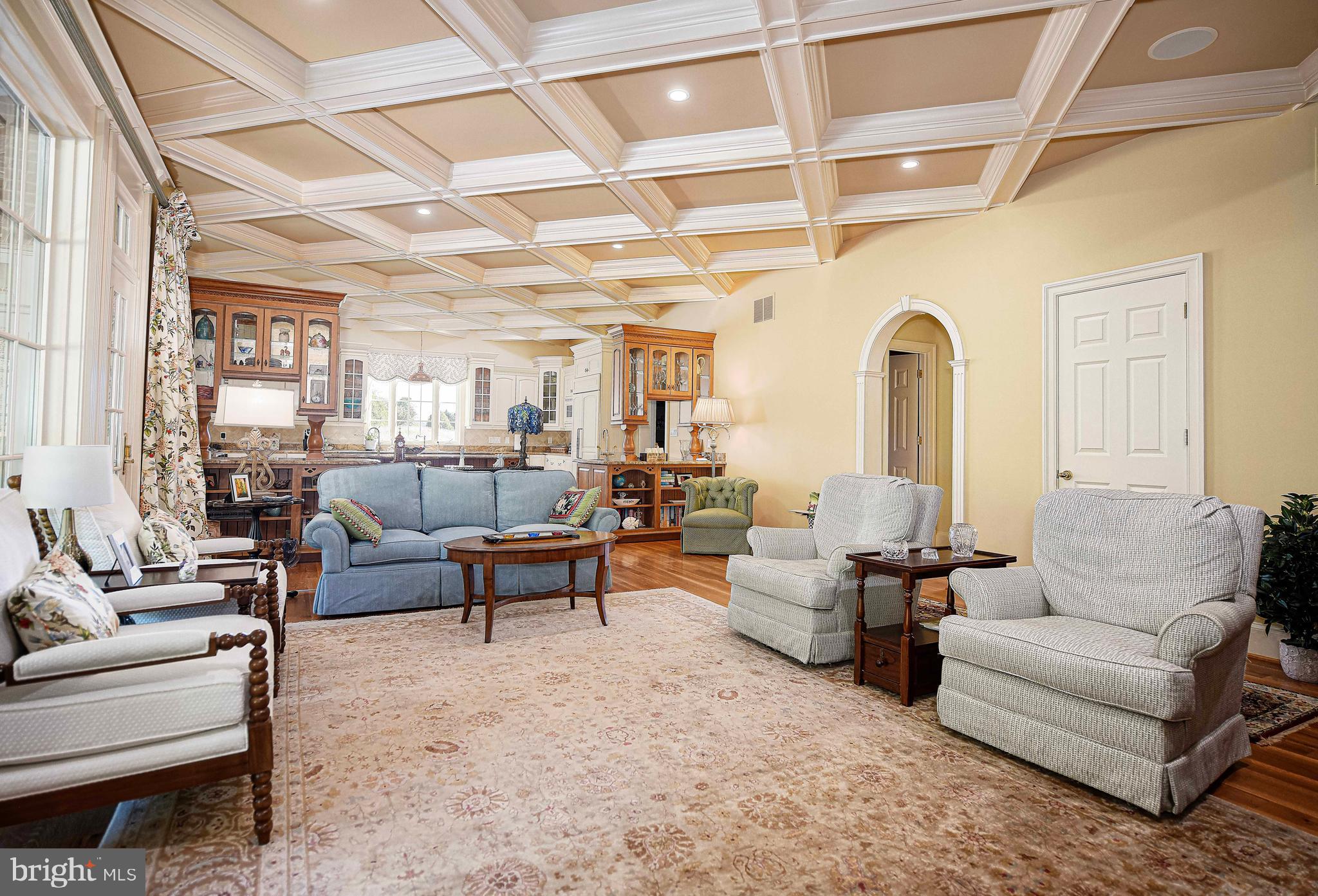 HAYFIELDS MANOR - Residential