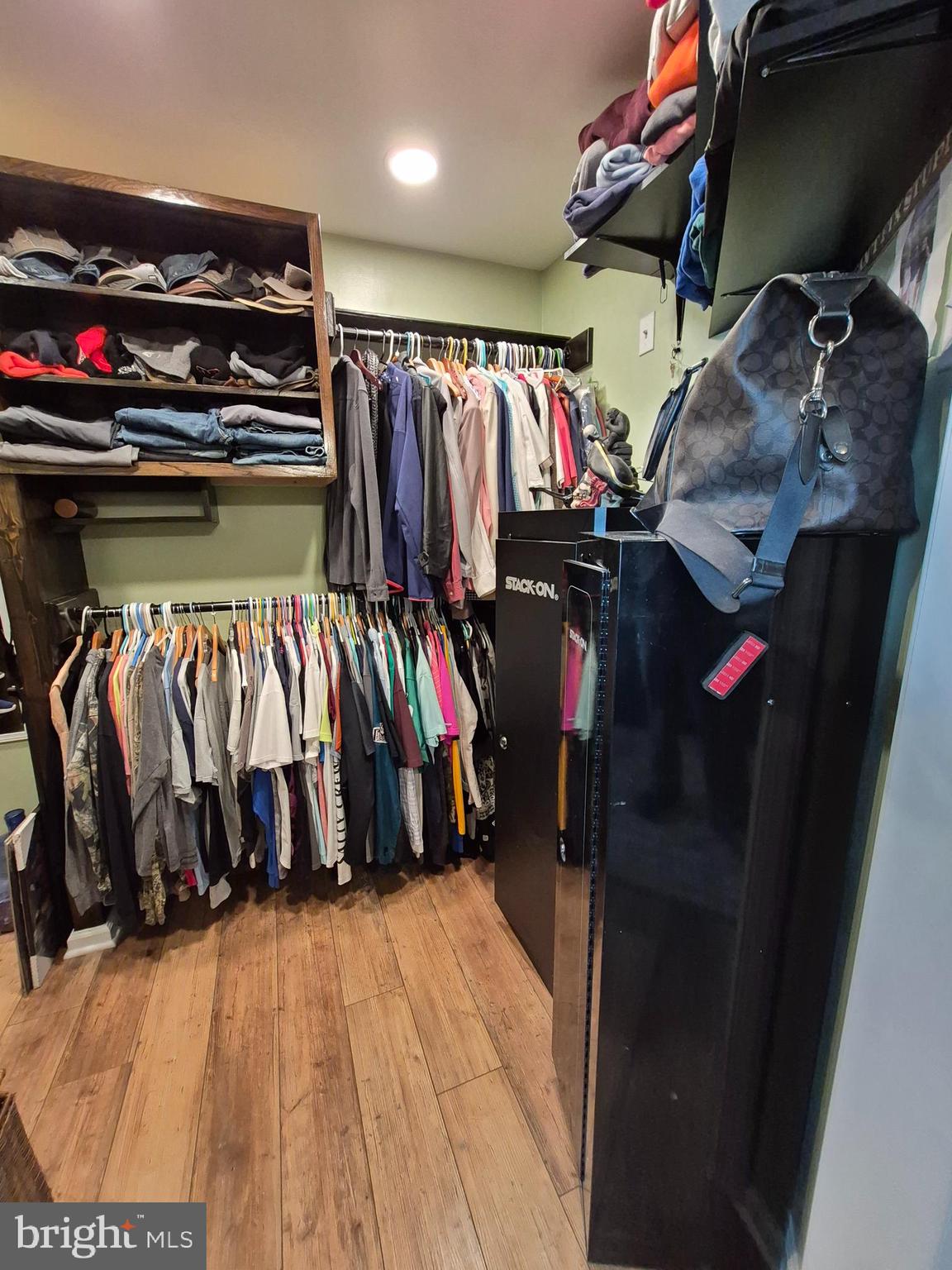 RHONDDA - Residential