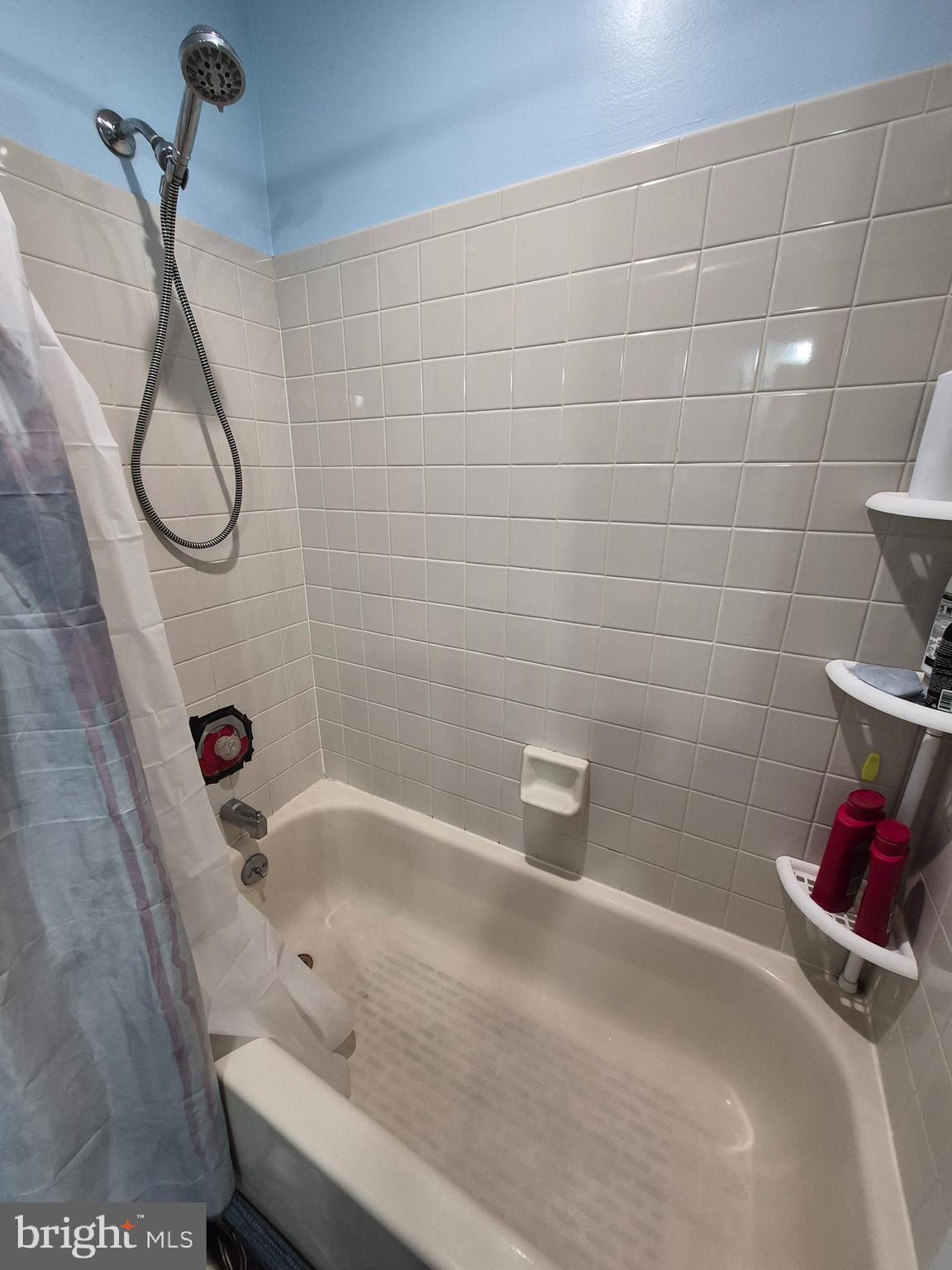 RHONDDA - Residential