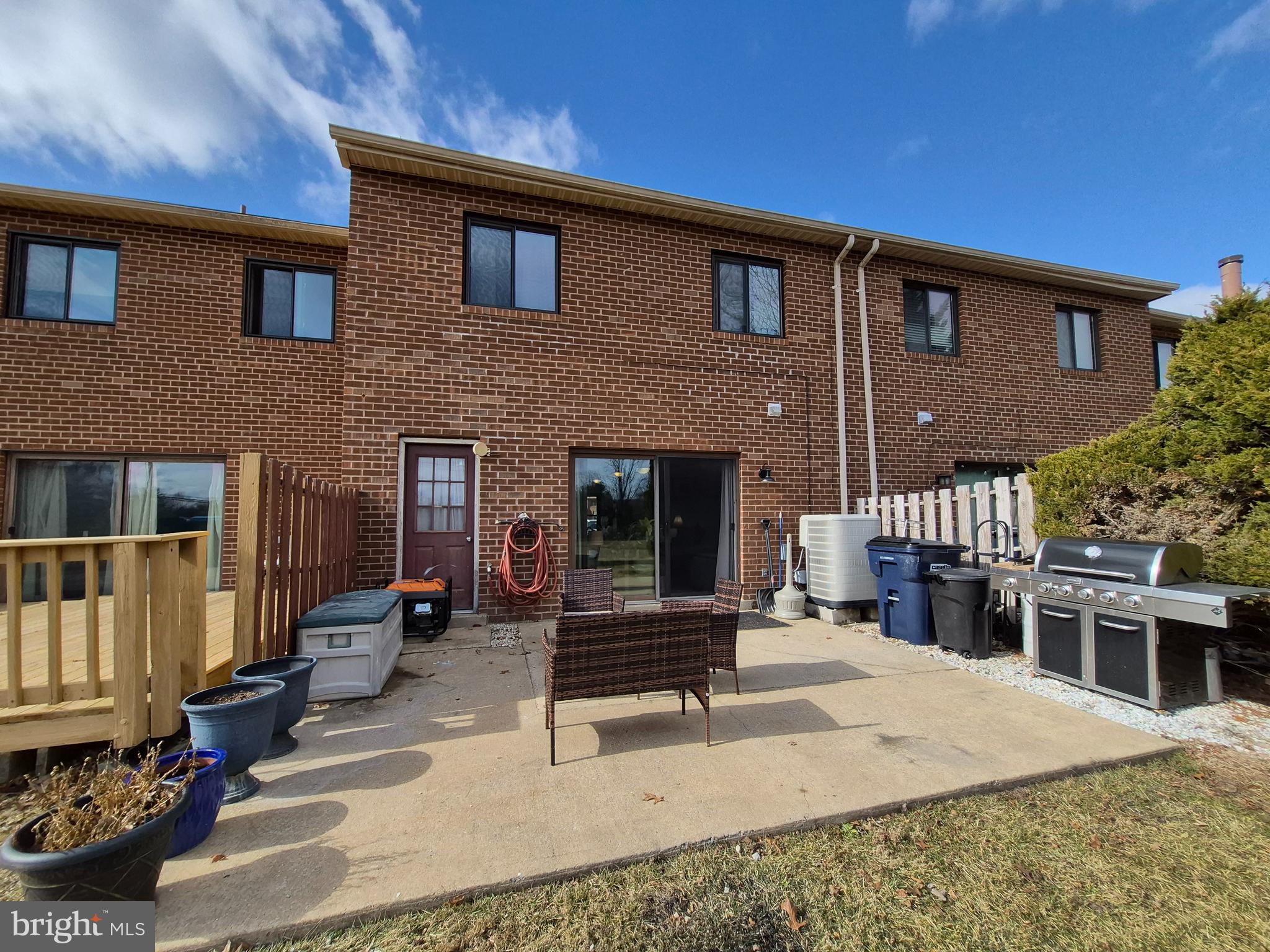 RHONDDA - Residential