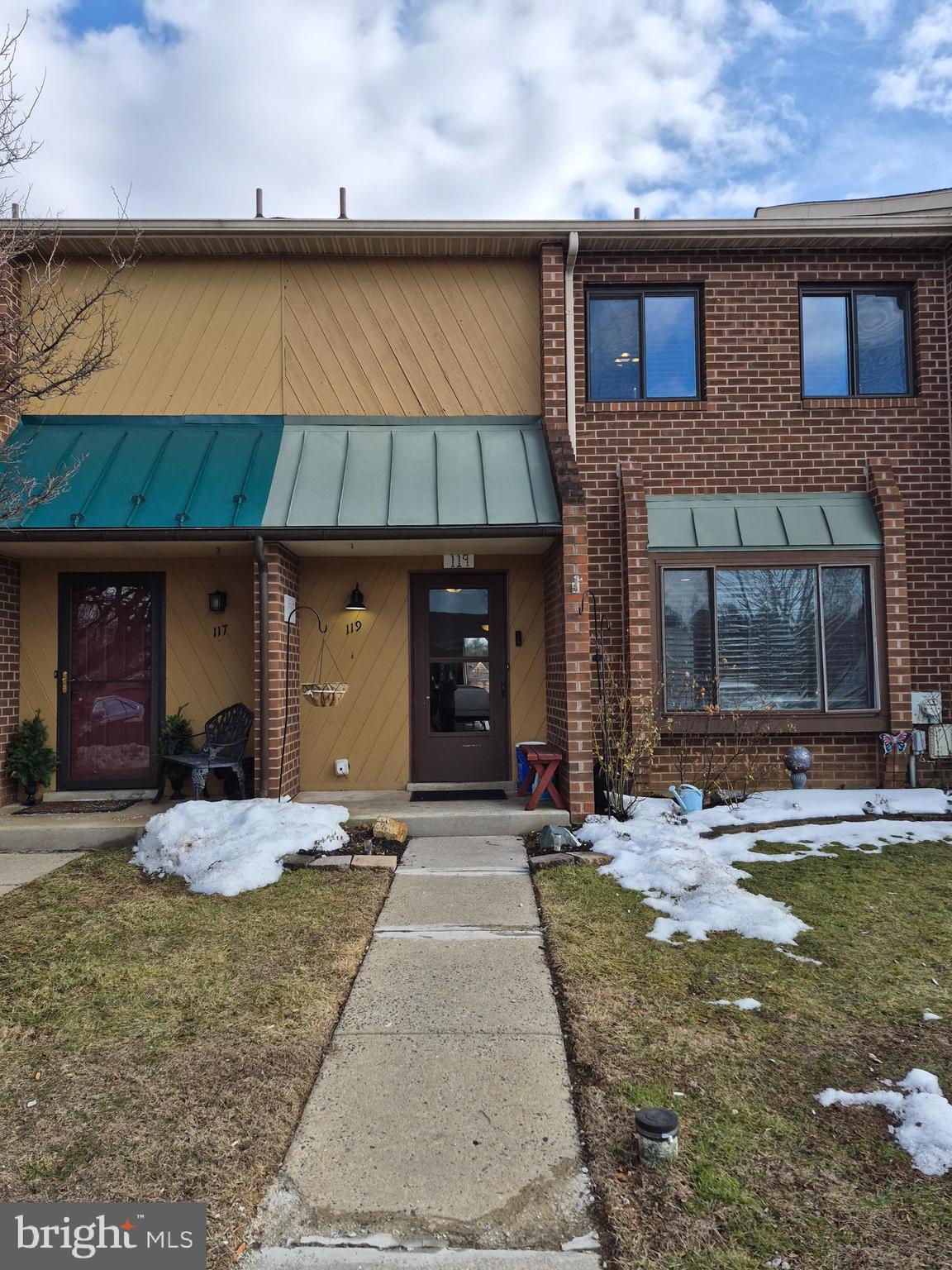 RHONDDA - Residential