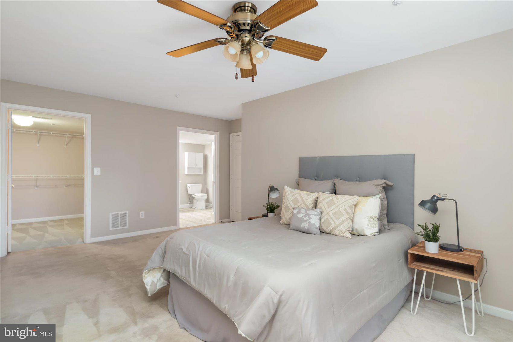 ROSSLARE RIDGE - Residential