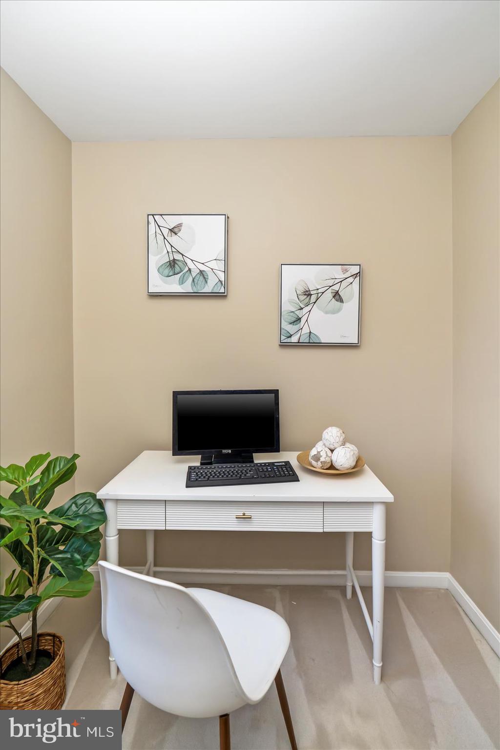 ROSSLARE RIDGE - Residential