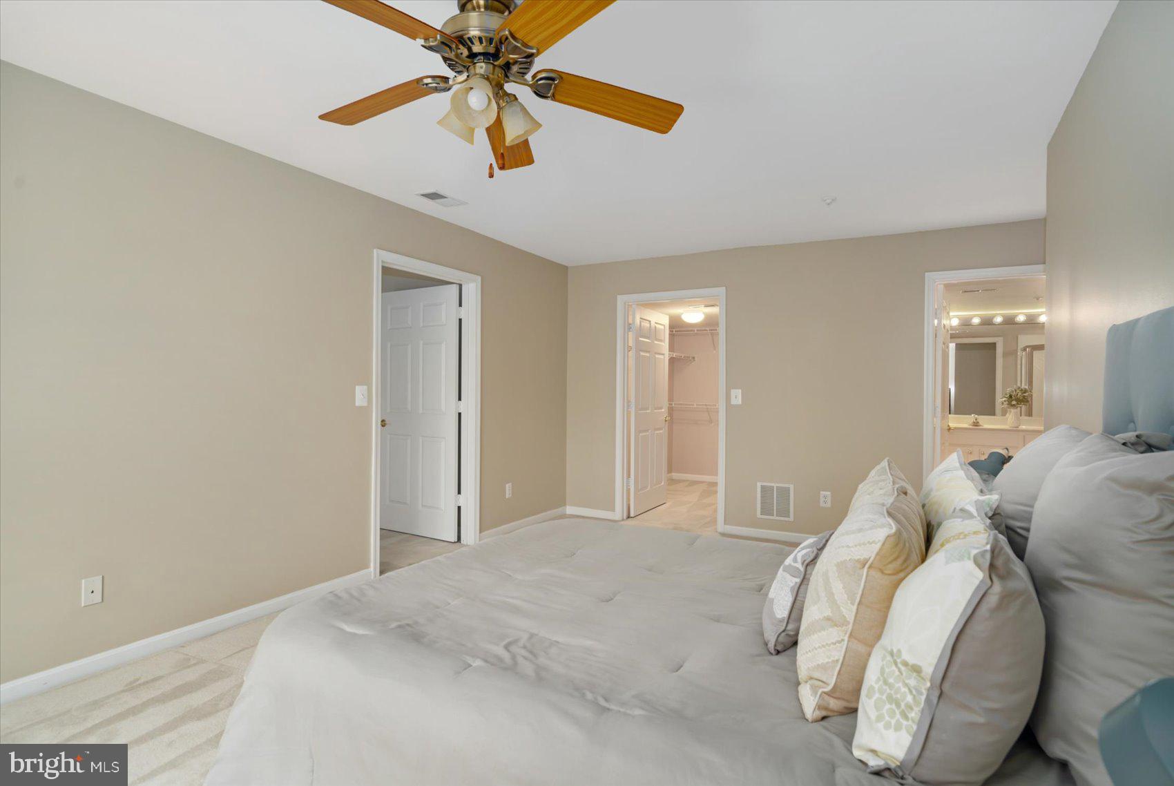 ROSSLARE RIDGE - Residential