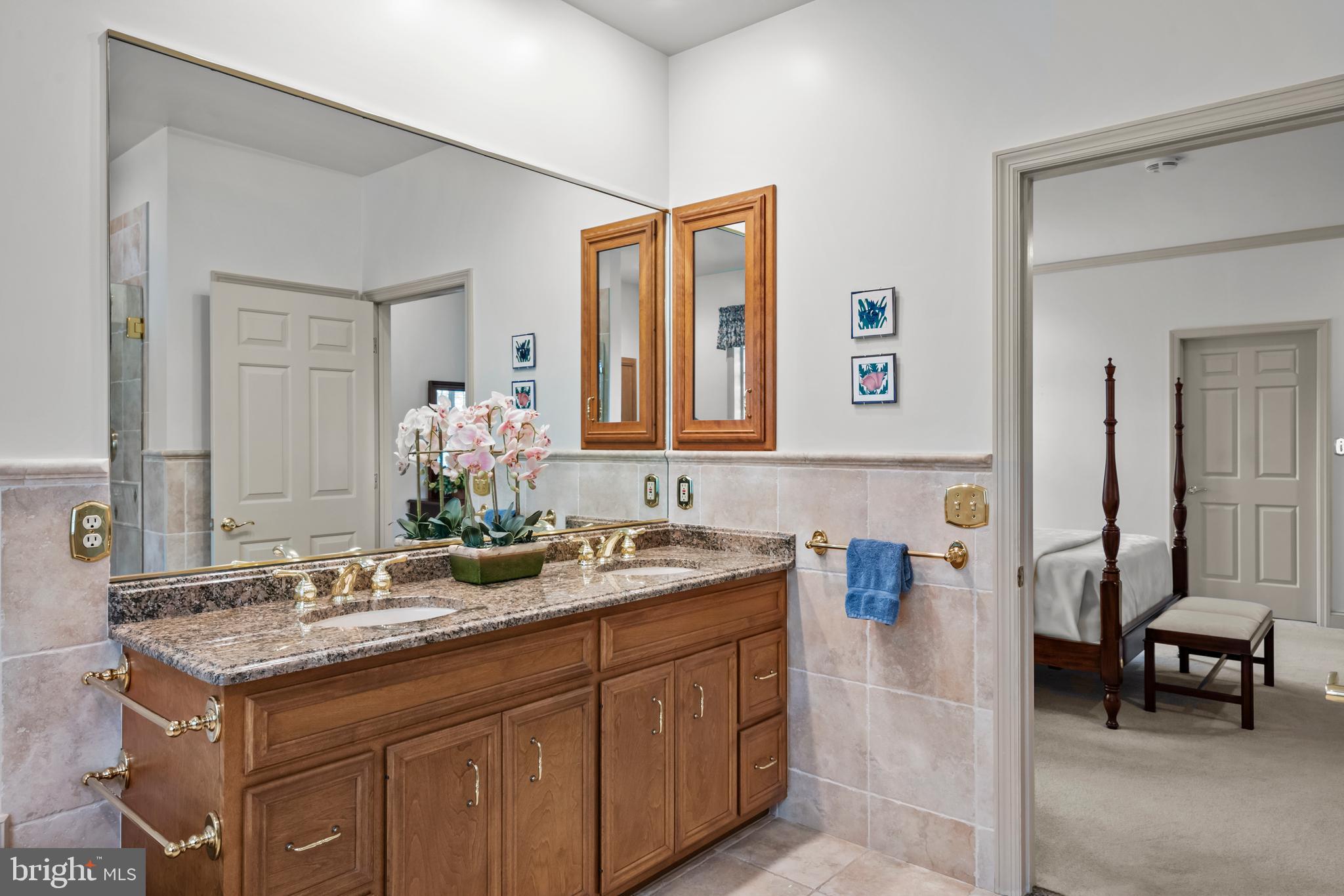 CEDAR POINT - Residential