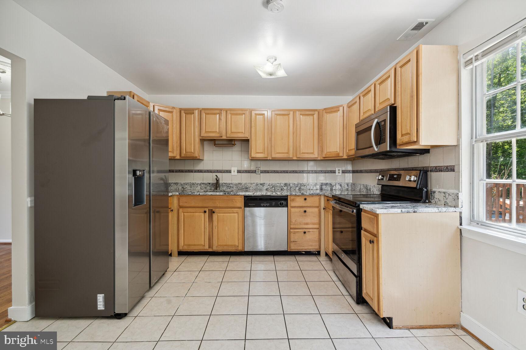 WOODLAWN MEWS - Residential